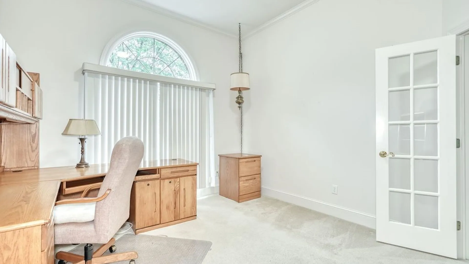 Property at 10 Cathedral Oaks, Perinton, NY 14450 16