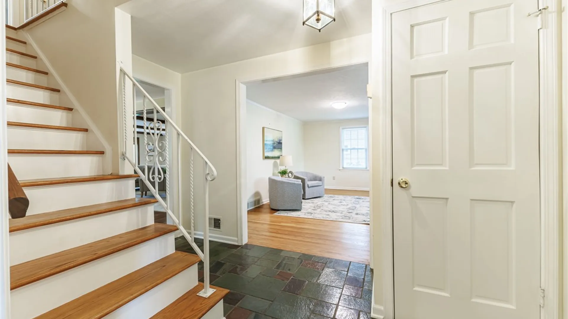 Property at 16 S Ridge Trail, Perinton, NY 14450 4