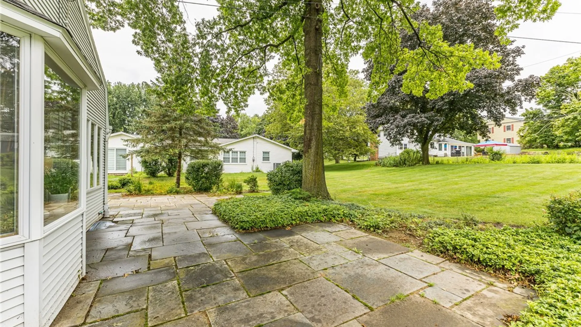 Property at 16 S Ridge Trail, Perinton, NY 14450 30