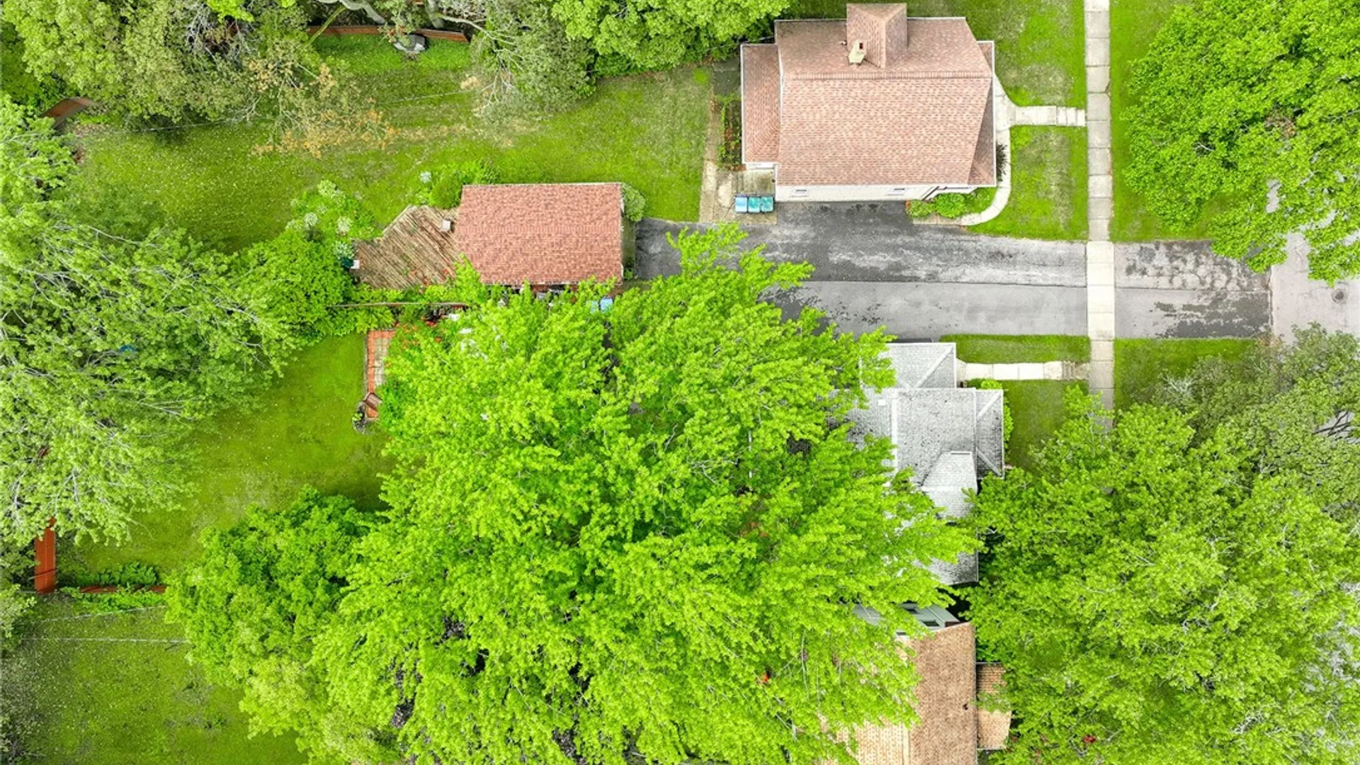 Property at 677 Flower City Park, Rochester, NY 14615 45