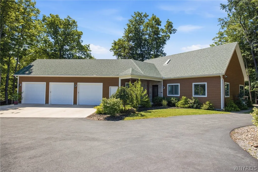 Property at 10977 Silver Road, Bethany, NY 14054