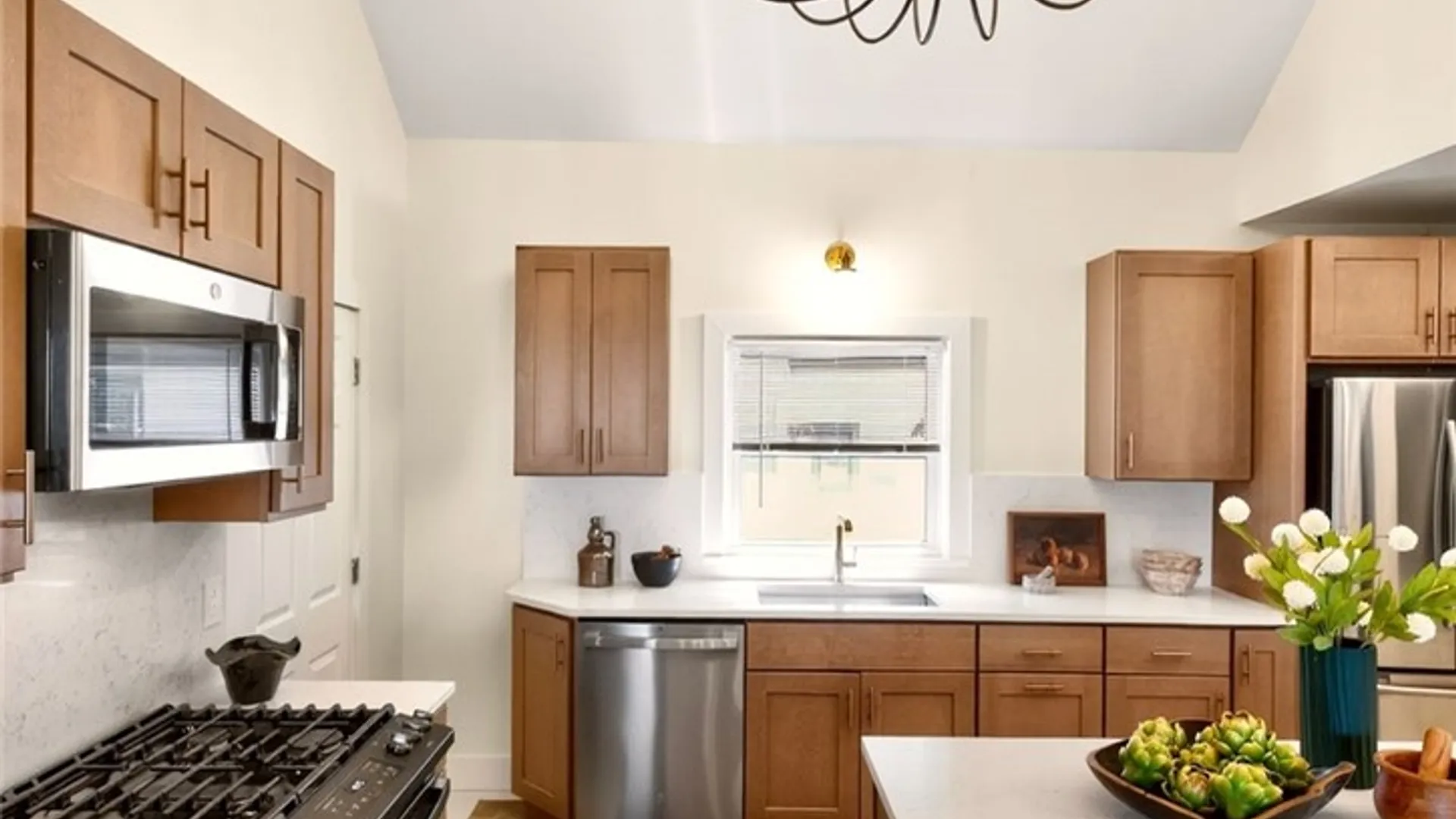 Property at 92 S Main Street, Pittsford, NY 14534 16