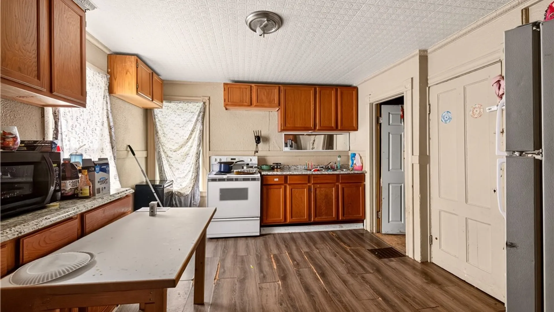 Property at 31 Locust Street, Rochester, NY 14613 15