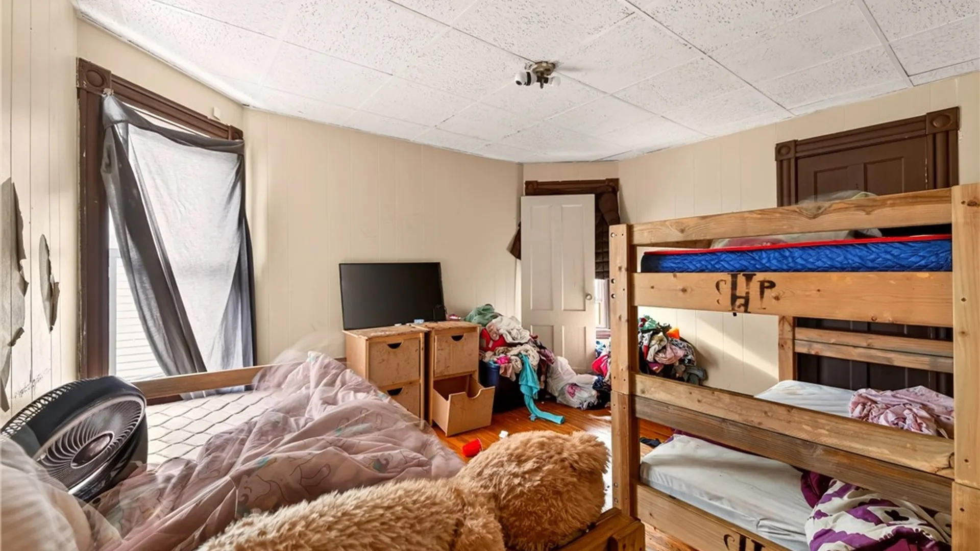 Property at 31 Locust Street, Rochester, NY 14613 17