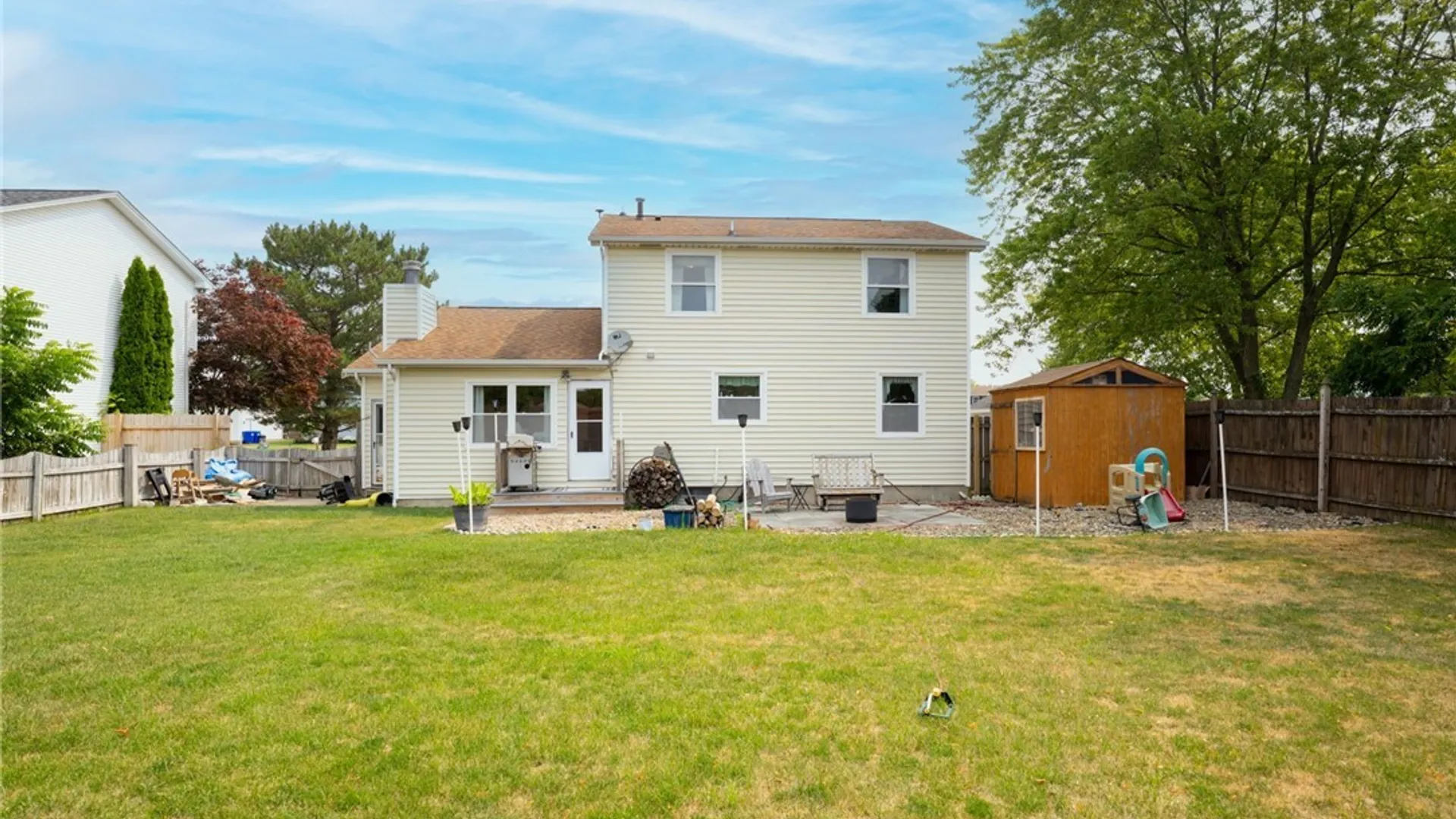 Property at 2148 Hobblebush Lane, Hamburg, NY 14085 6