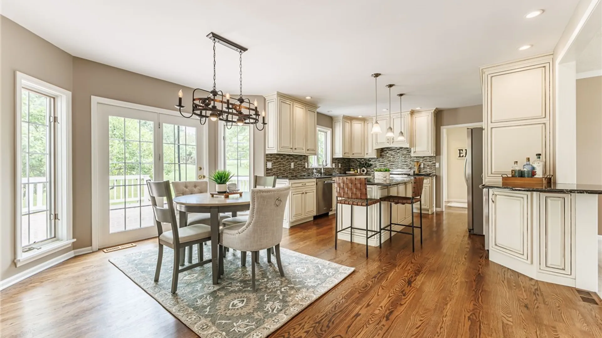 Property at 9 Wild Berry Lane, Pittsford, NY 14534 20