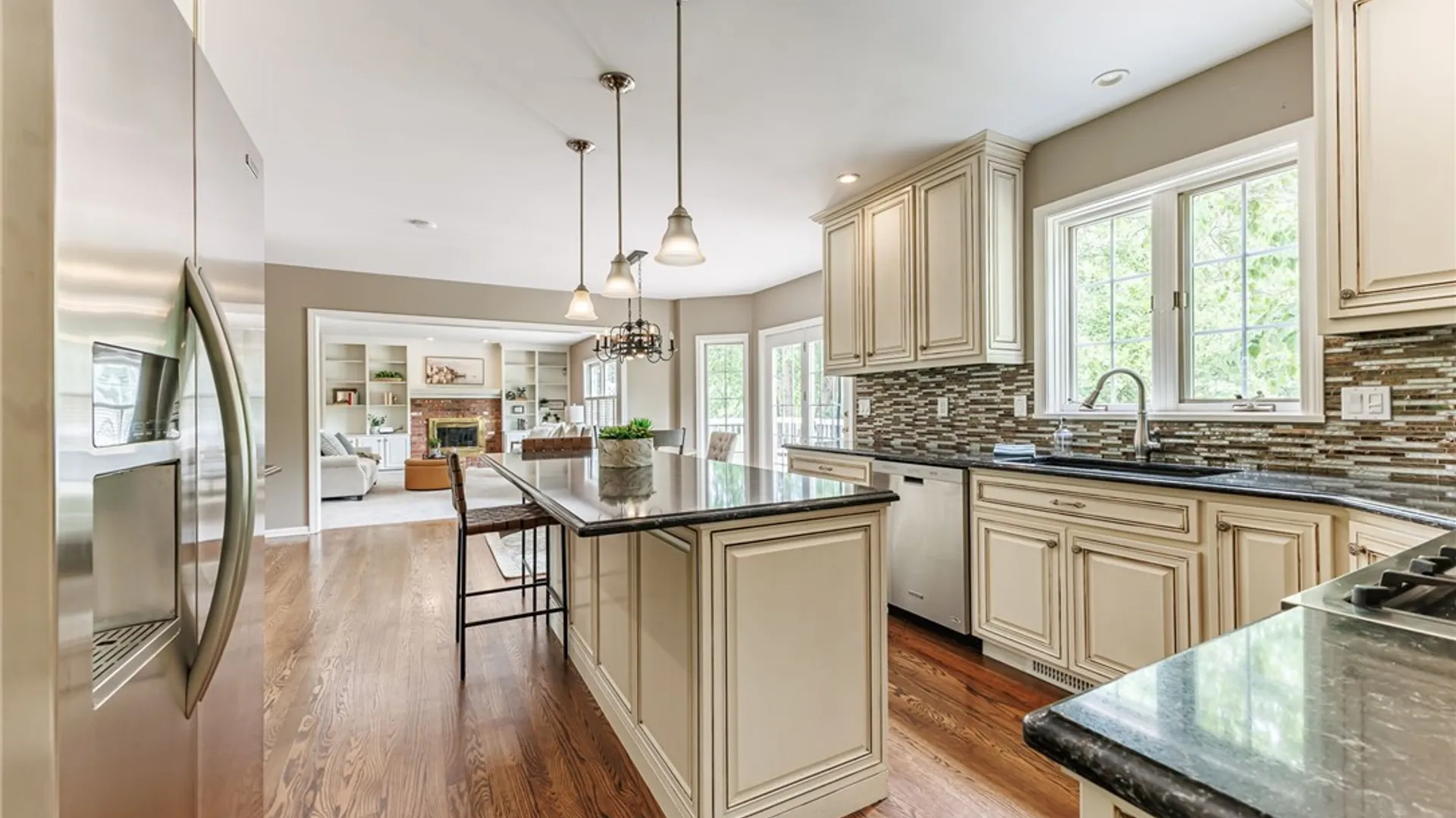 Property at 9 Wild Berry Lane, Pittsford, NY 14534 19