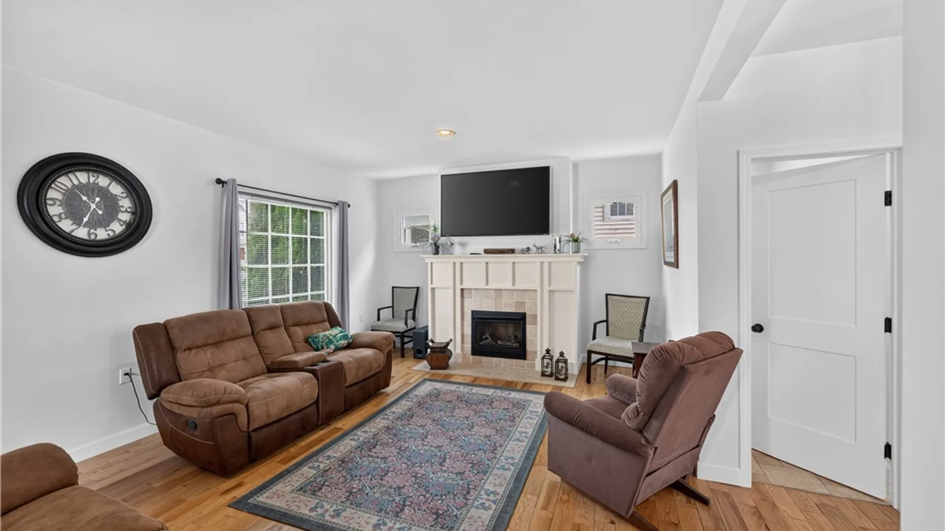 Property at 704 Cherry Street, Rome, NY 13440 3