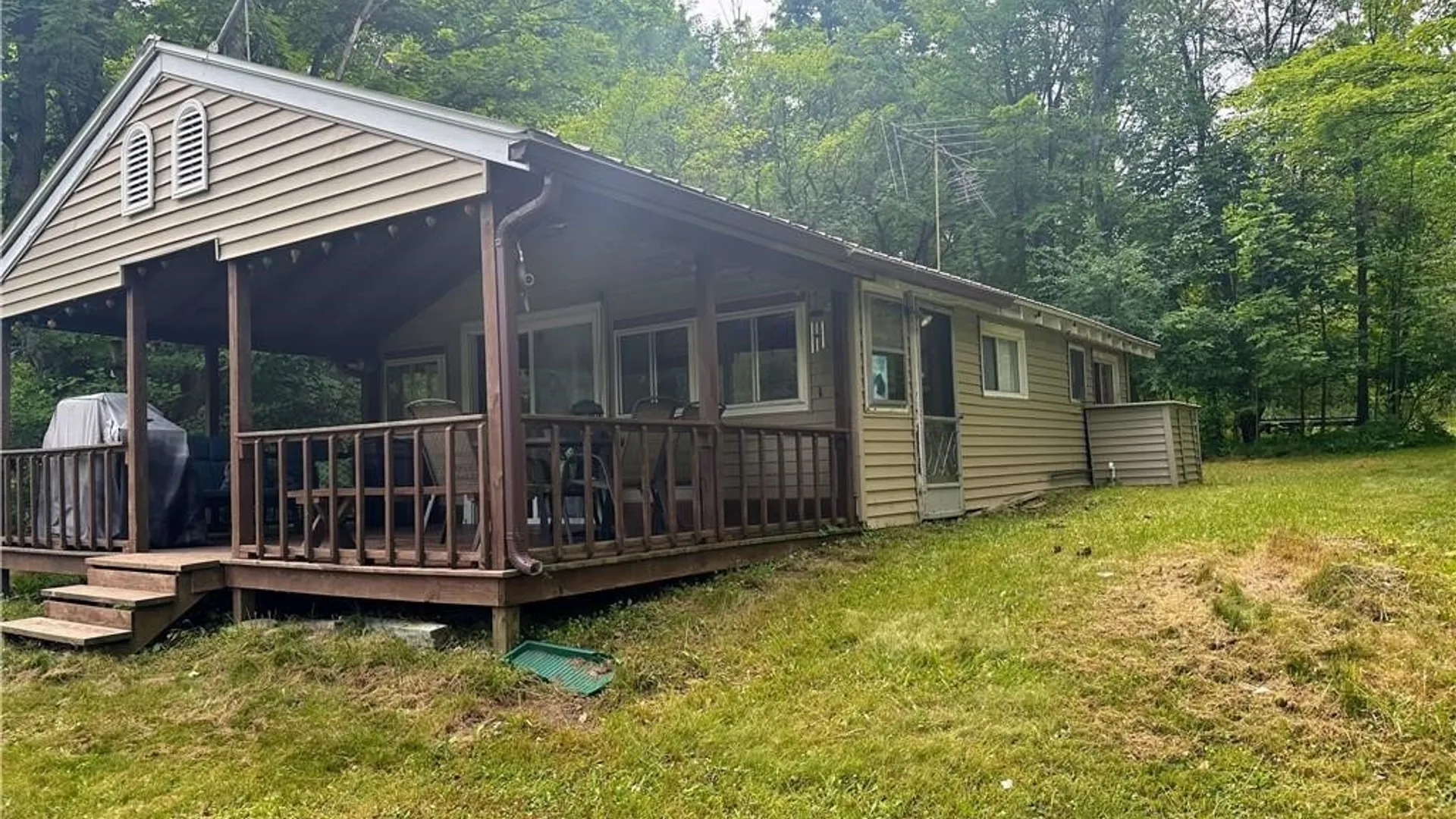 Property at 69 Foxtrail, Sheldon, NY 14167 3