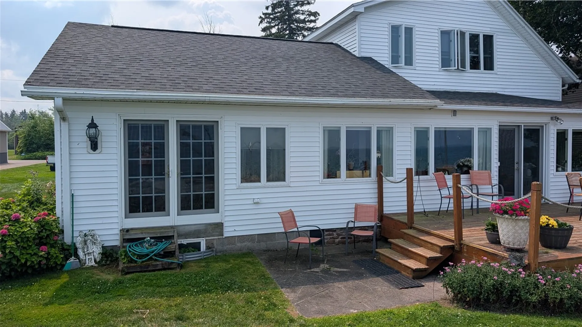 Property at 164 Ferguson Drive, Parma, NY 14468 46
