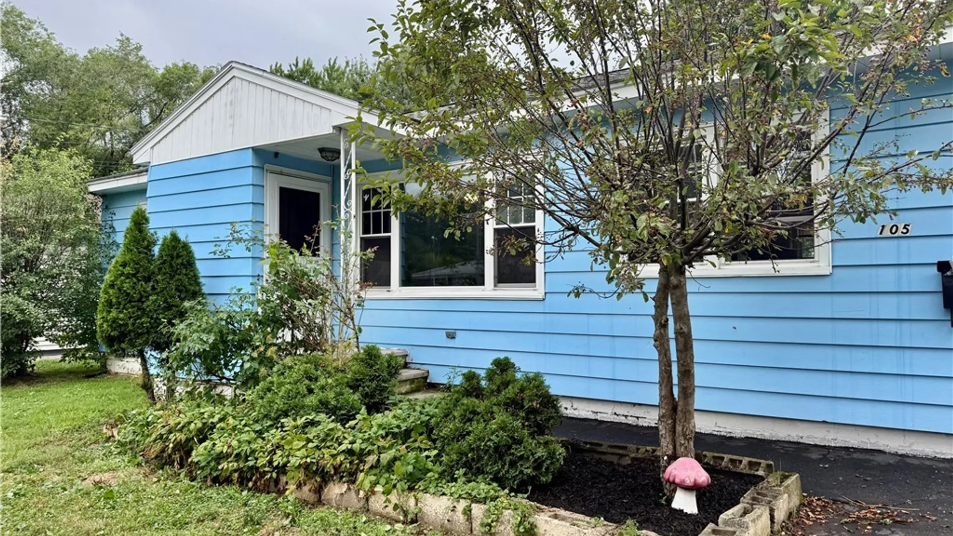 Property at 105 Traister Drive, Salina, NY 13088 3