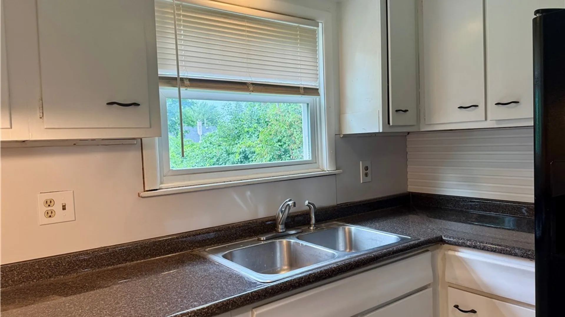 Property at 105 Traister Drive, Salina, NY 13088 12