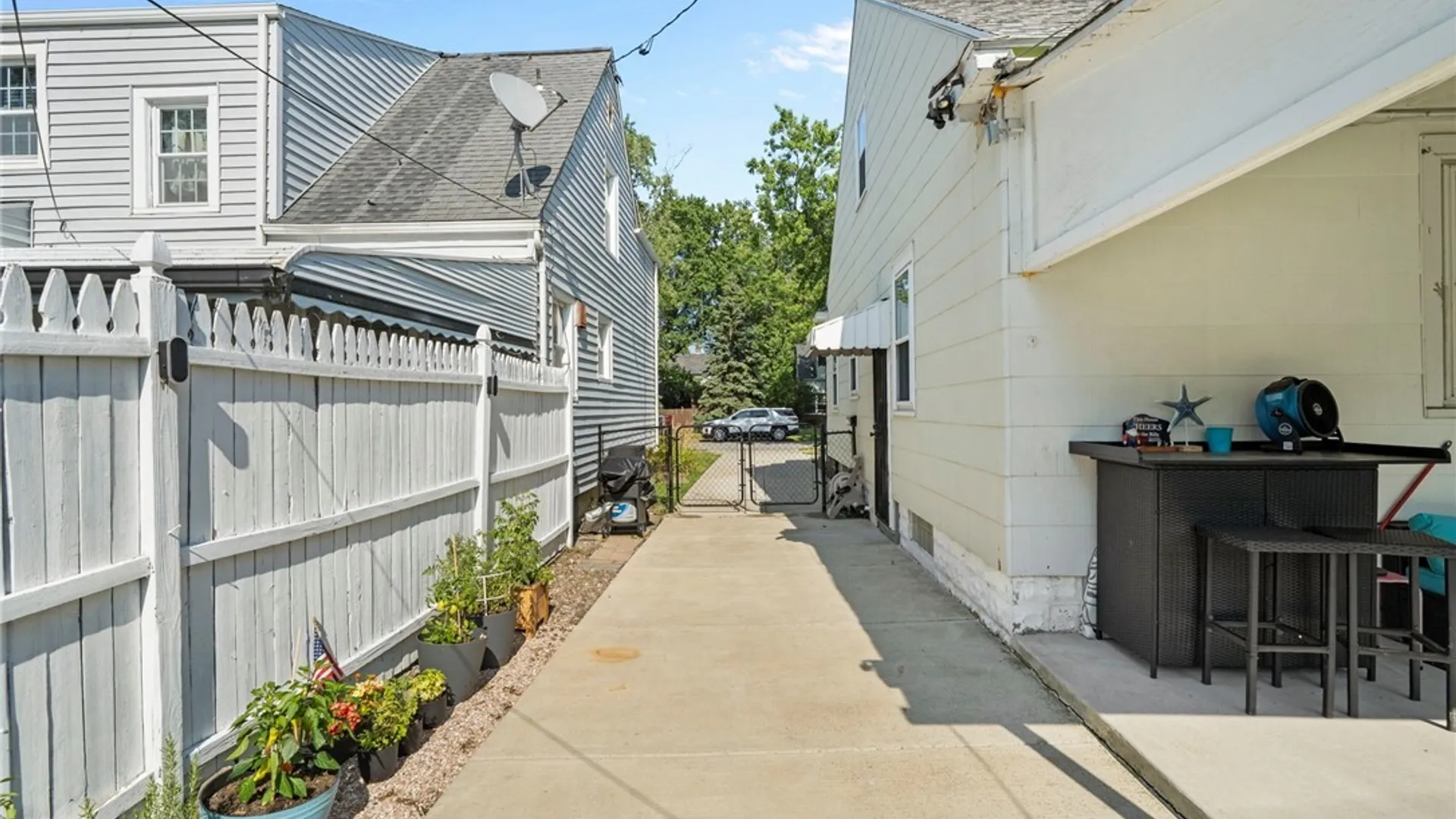 Property at 22 Coburg Street, Buffalo, NY 14216 36