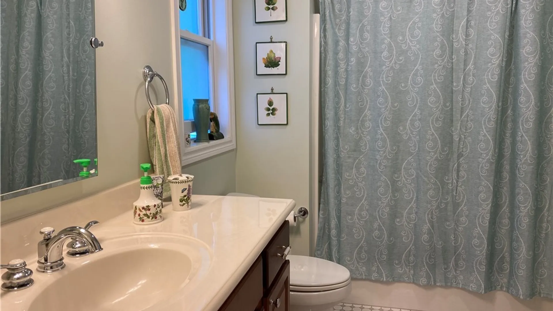 Property at 34 Fawncrest Boulevard, New Hartford, NY 13413 24