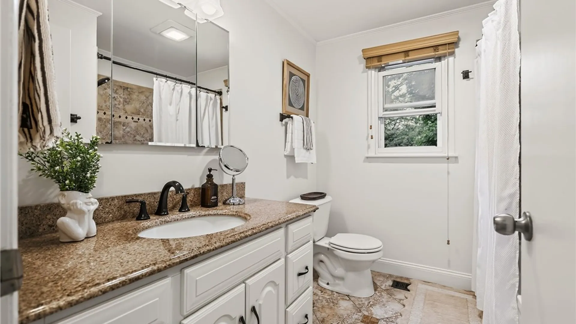 Property at 12 Teresa Circle, Gates, NY 14624 27