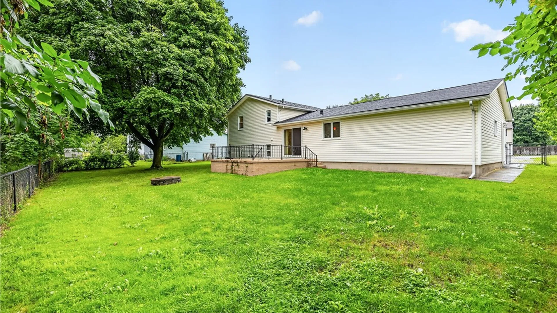 Property at 12 Teresa Circle, Gates, NY 14624 33