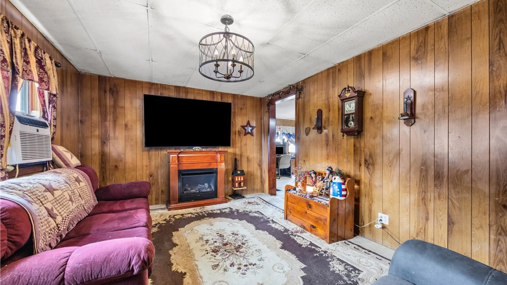 Property at 60 Franklin Street, Lyons, NY 14489 8