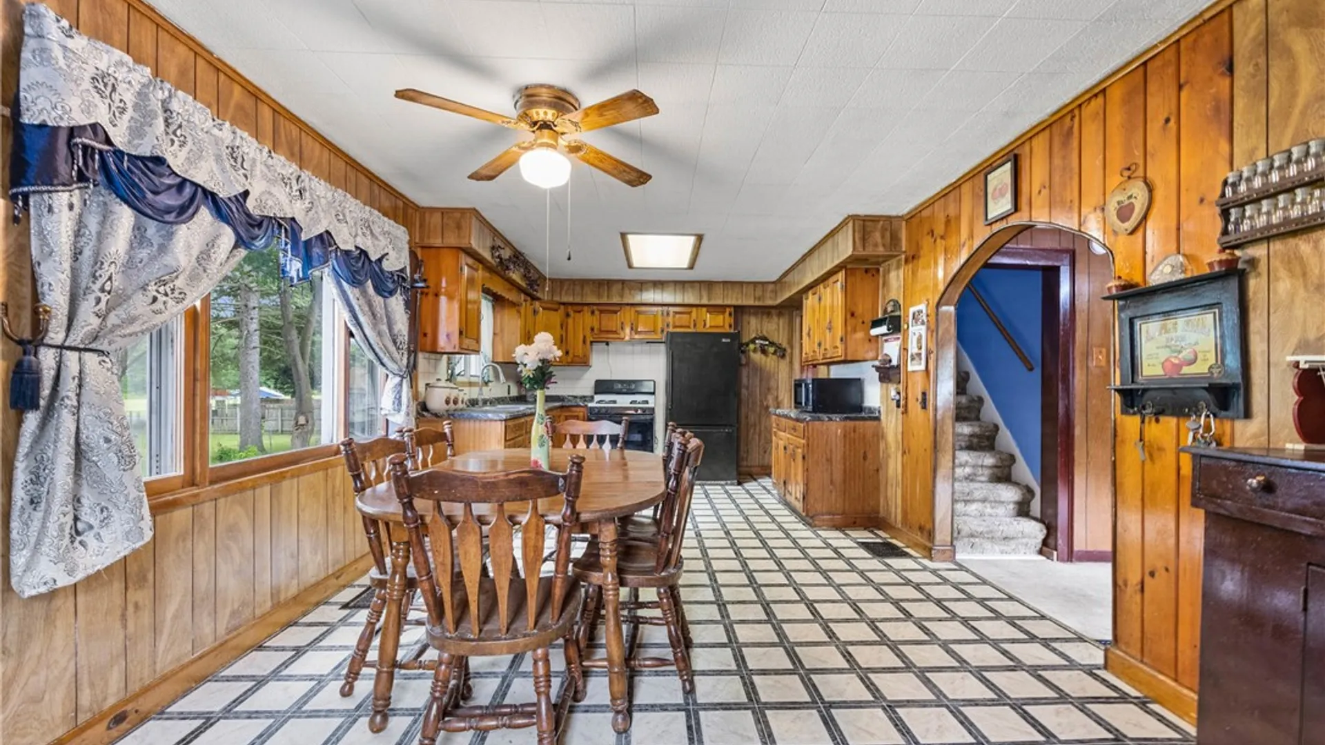 Property at 60 Franklin Street, Lyons, NY 14489 15