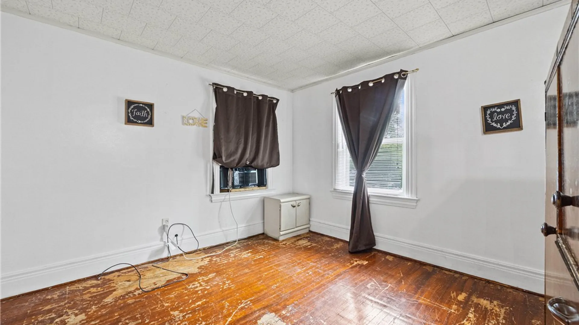 Property at 551 Driving Park Avenue, Rochester, NY 14613 18