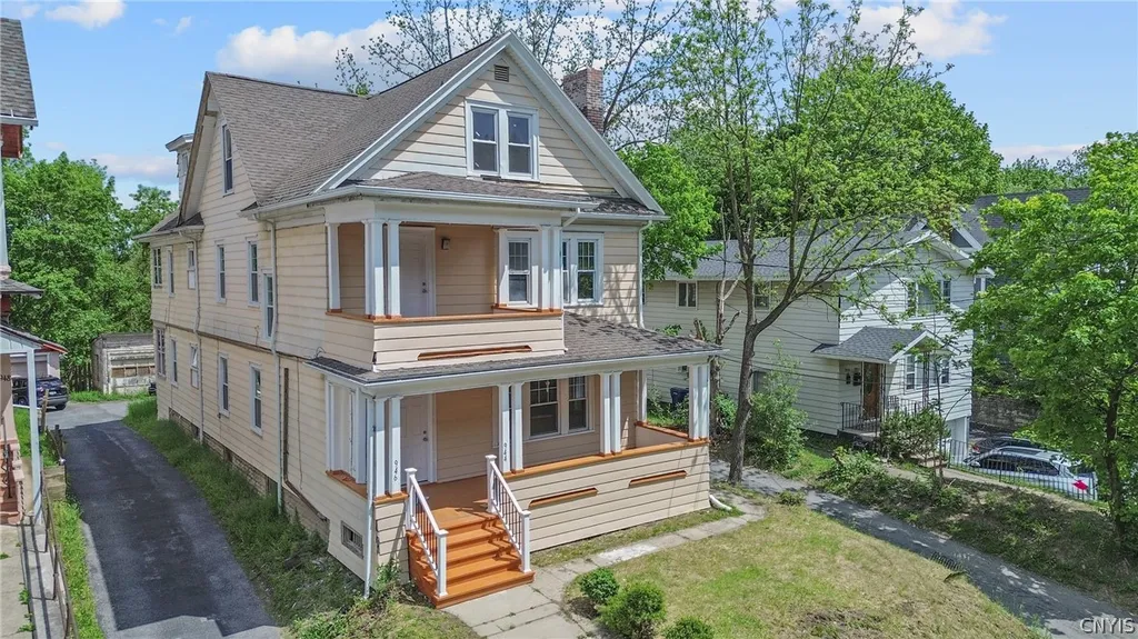 Property at 944 Bellevue Avenue, Syracuse, NY 13204