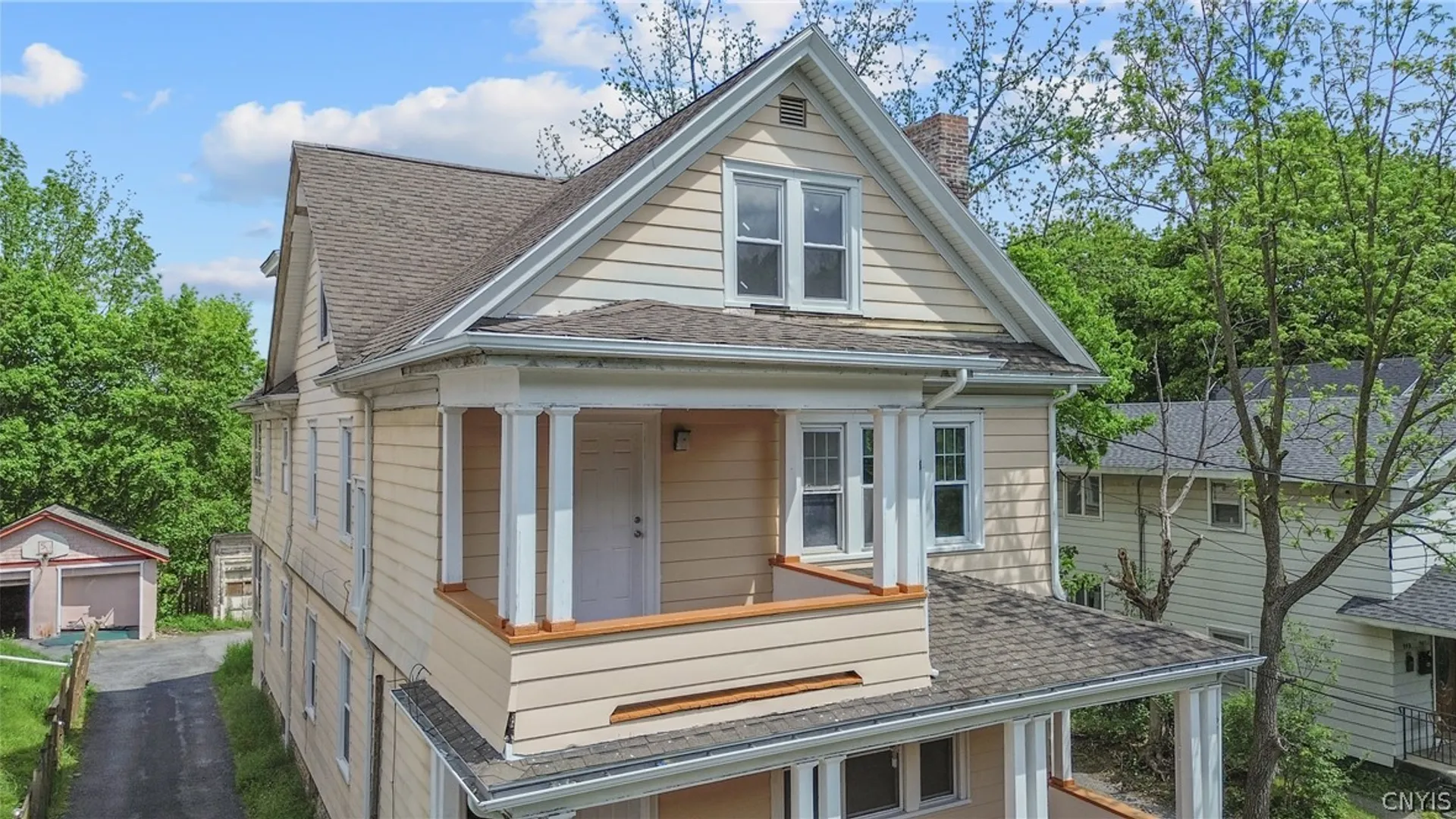 Property at 944 Bellevue Avenue, Syracuse, NY 13204 2