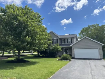 Property at 390 Everwild Lane, Walworth, NY 14502