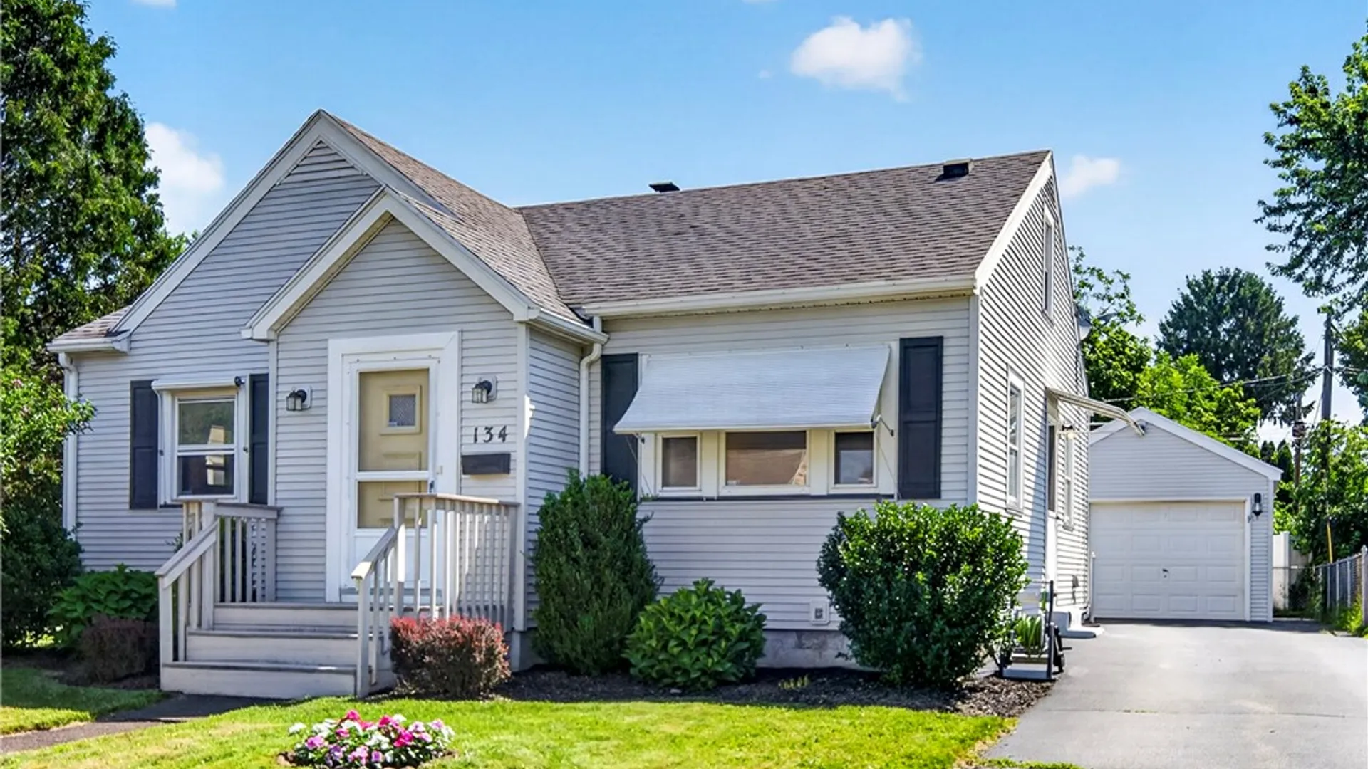 Property at 134 Whittington Road, Irondequoit, NY 14609 33