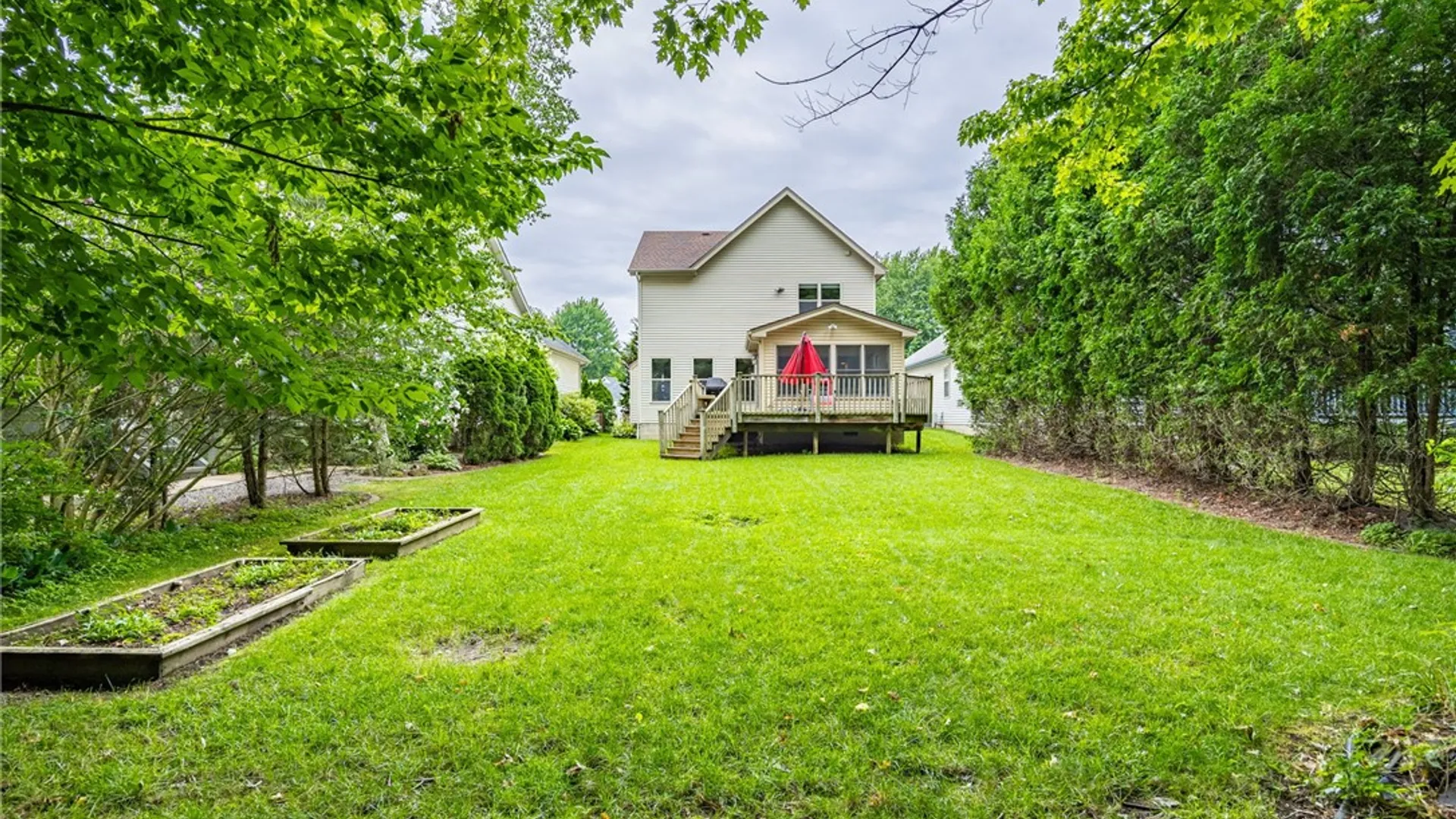 Property at 170 Cranbrook Terrace, Webster, NY 14580 38
