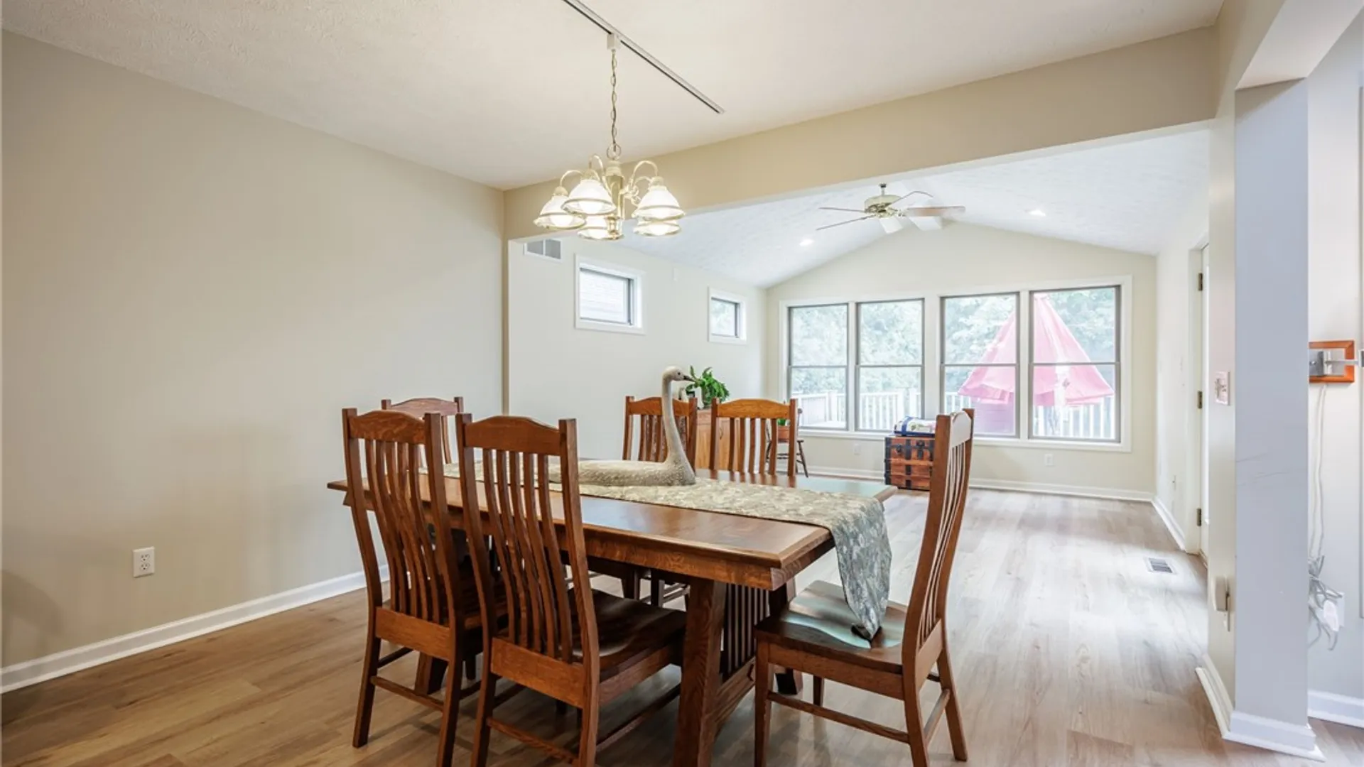 Property at 170 Cranbrook Terrace, Webster, NY 14580 13