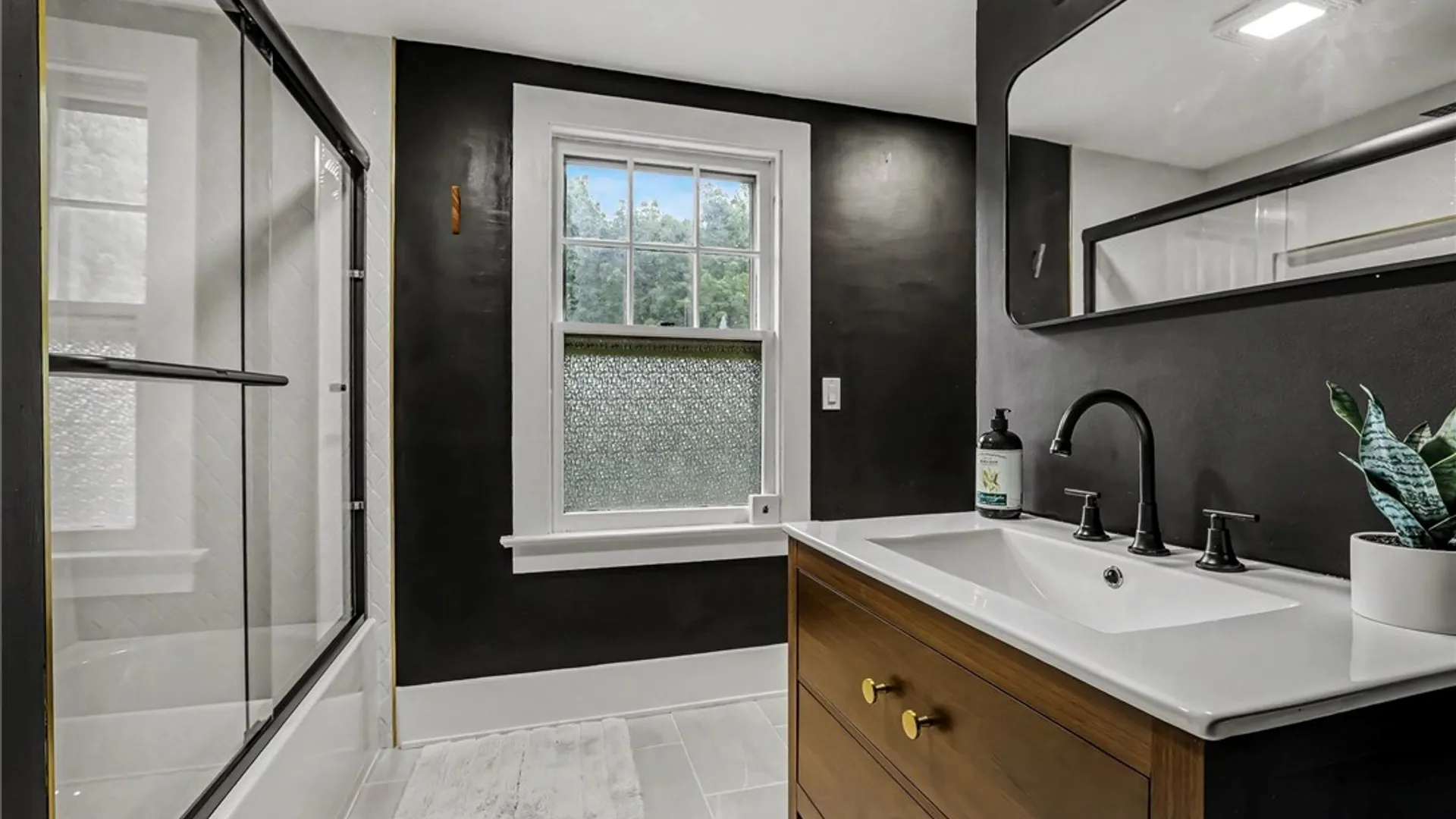 Property at 13 Brook Rd, Pittsford, NY 14534 35