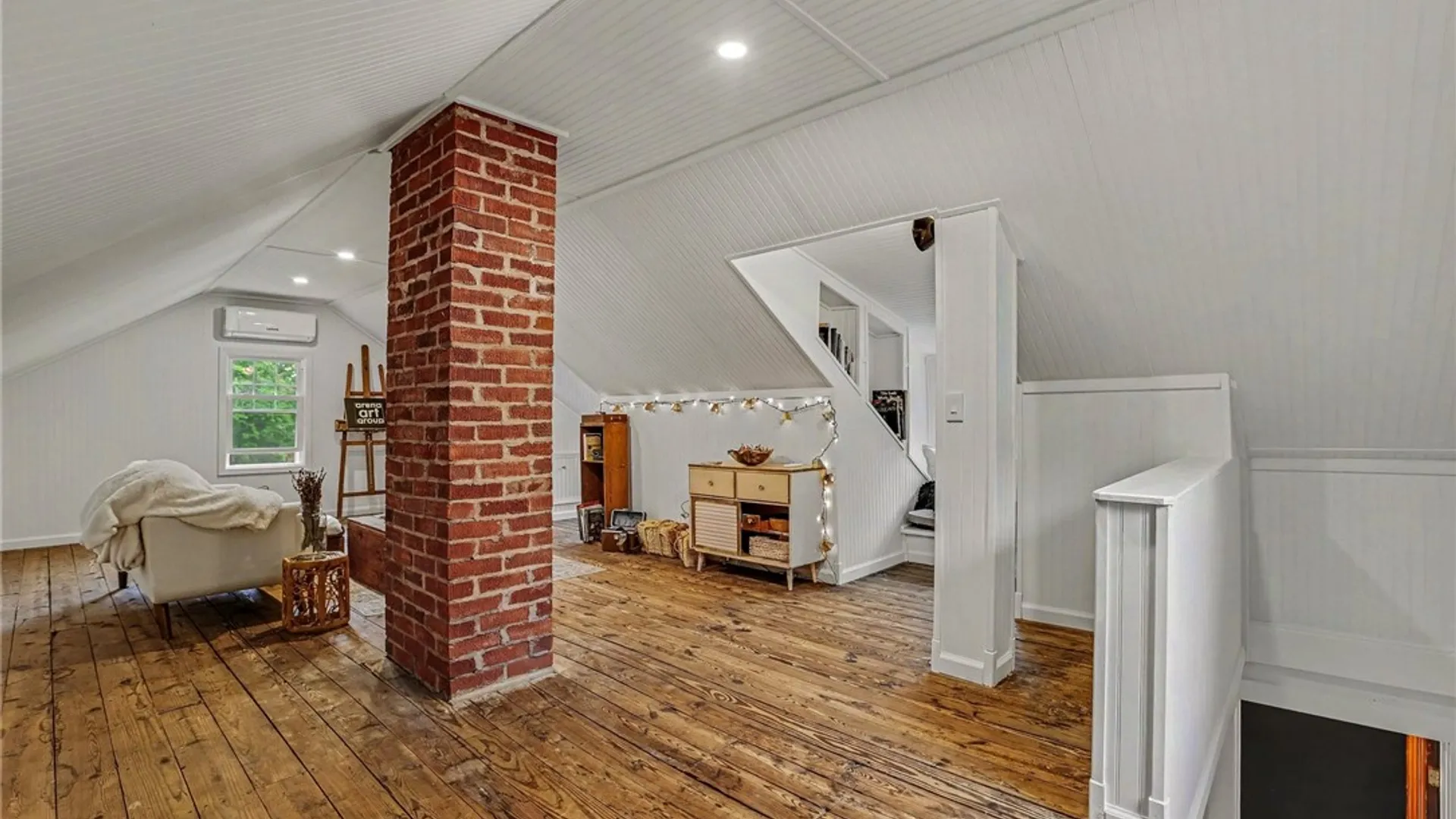 Property at 13 Brook Rd, Pittsford, NY 14534 38