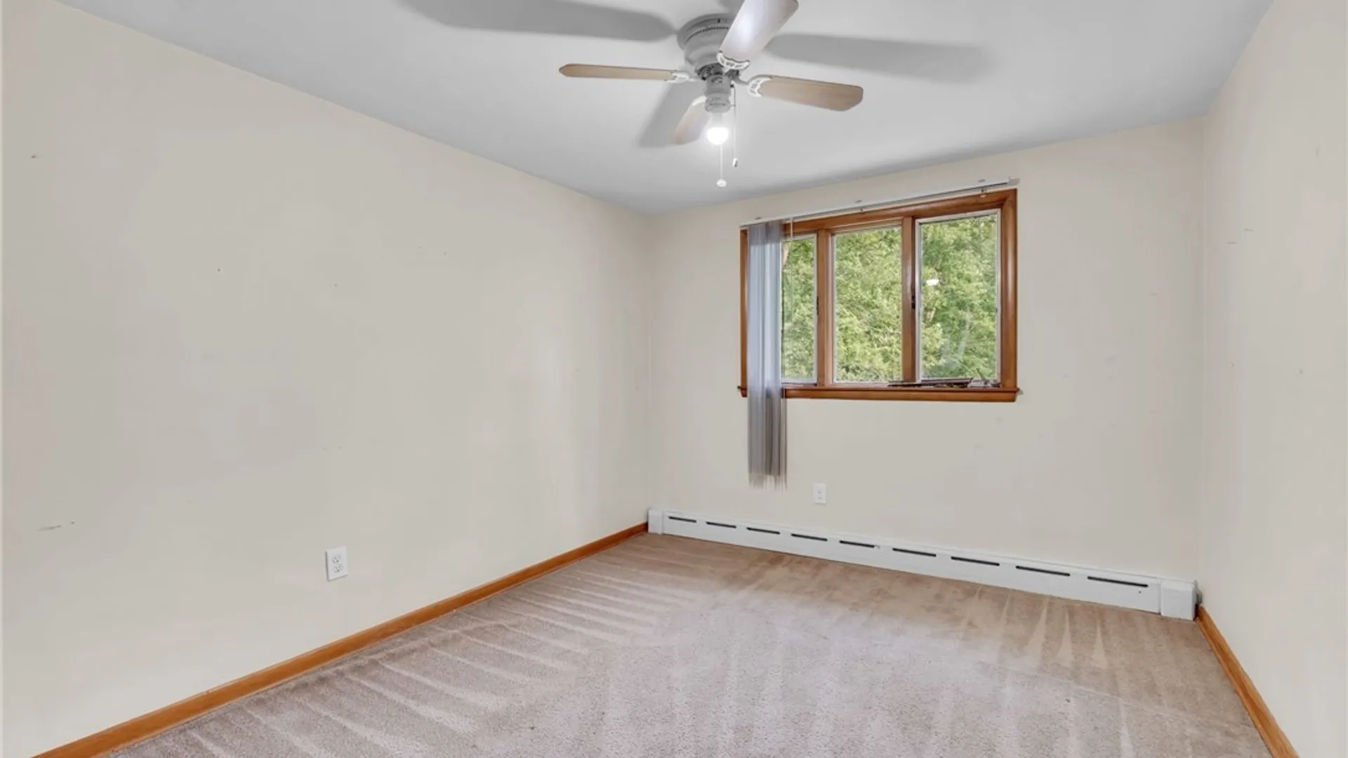 Property at 1259 Sweeney Street, North Tonawanda, NY 14120 15
