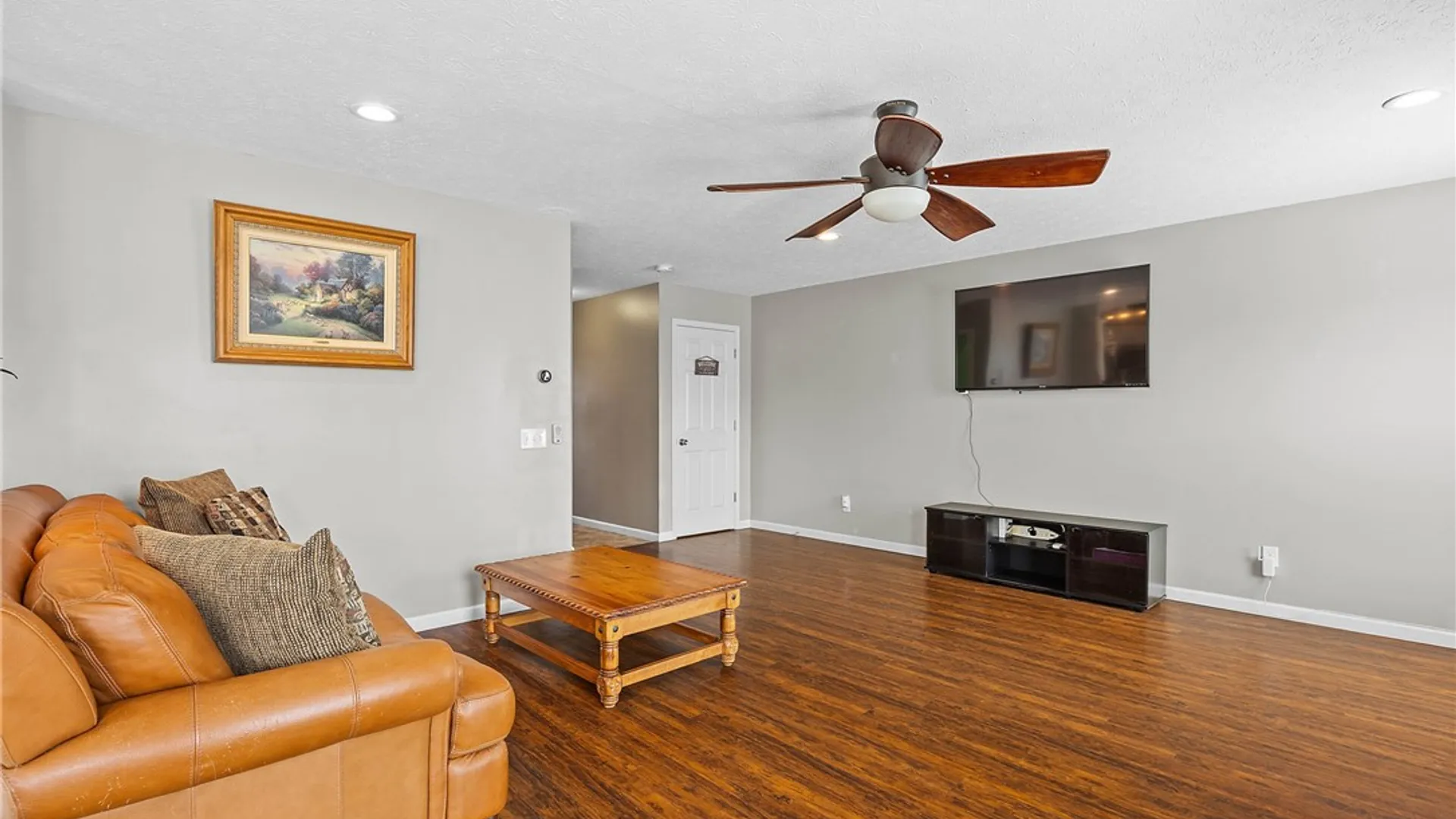 Property at 76 Rangers Court, Greece, NY 14612 19