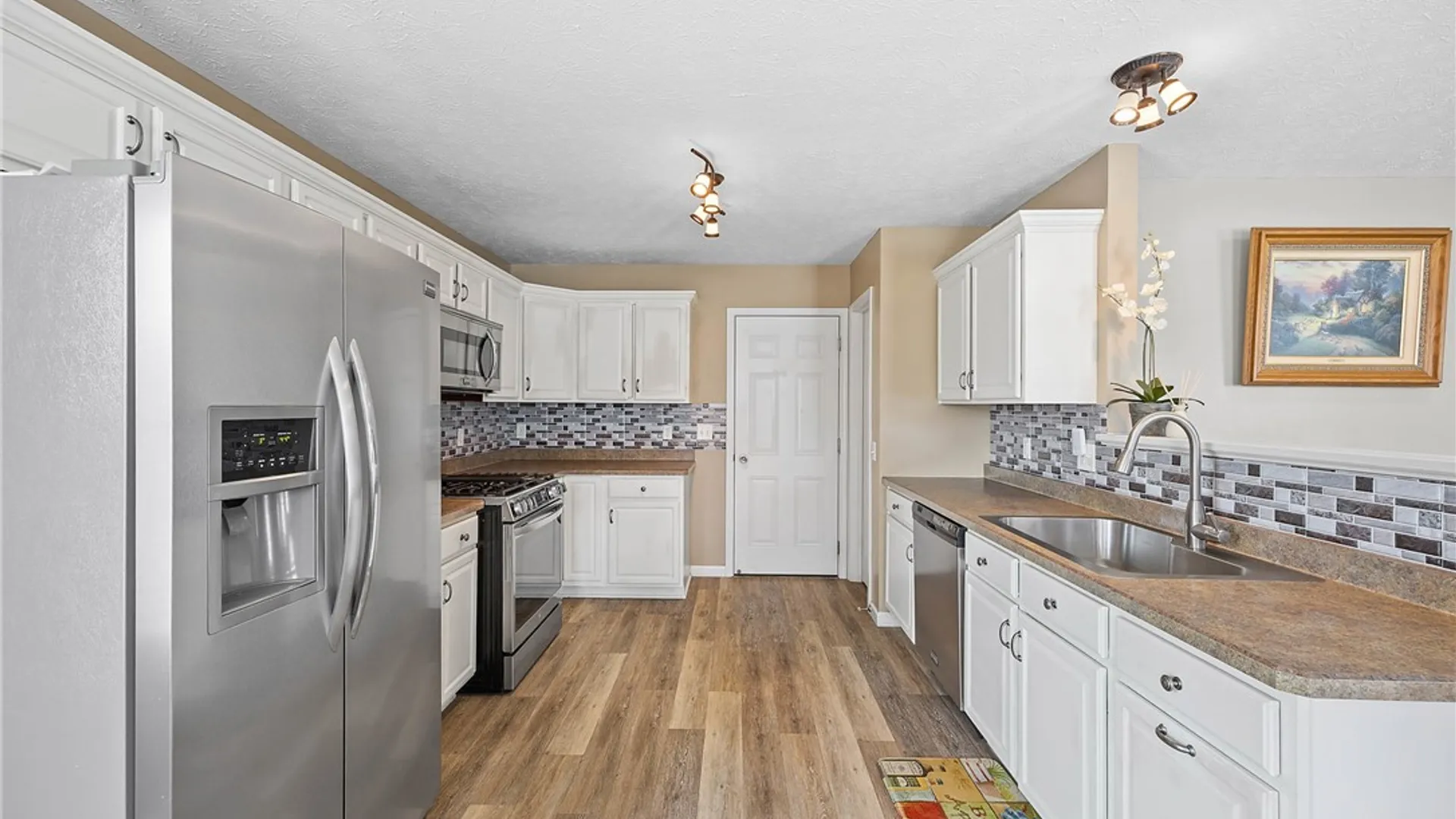 Property at 76 Rangers Court, Greece, NY 14612 9