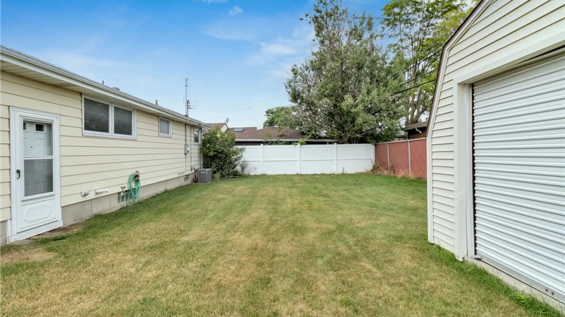 Property at 178 Temple Drive, Cheektowaga, NY 14225 35