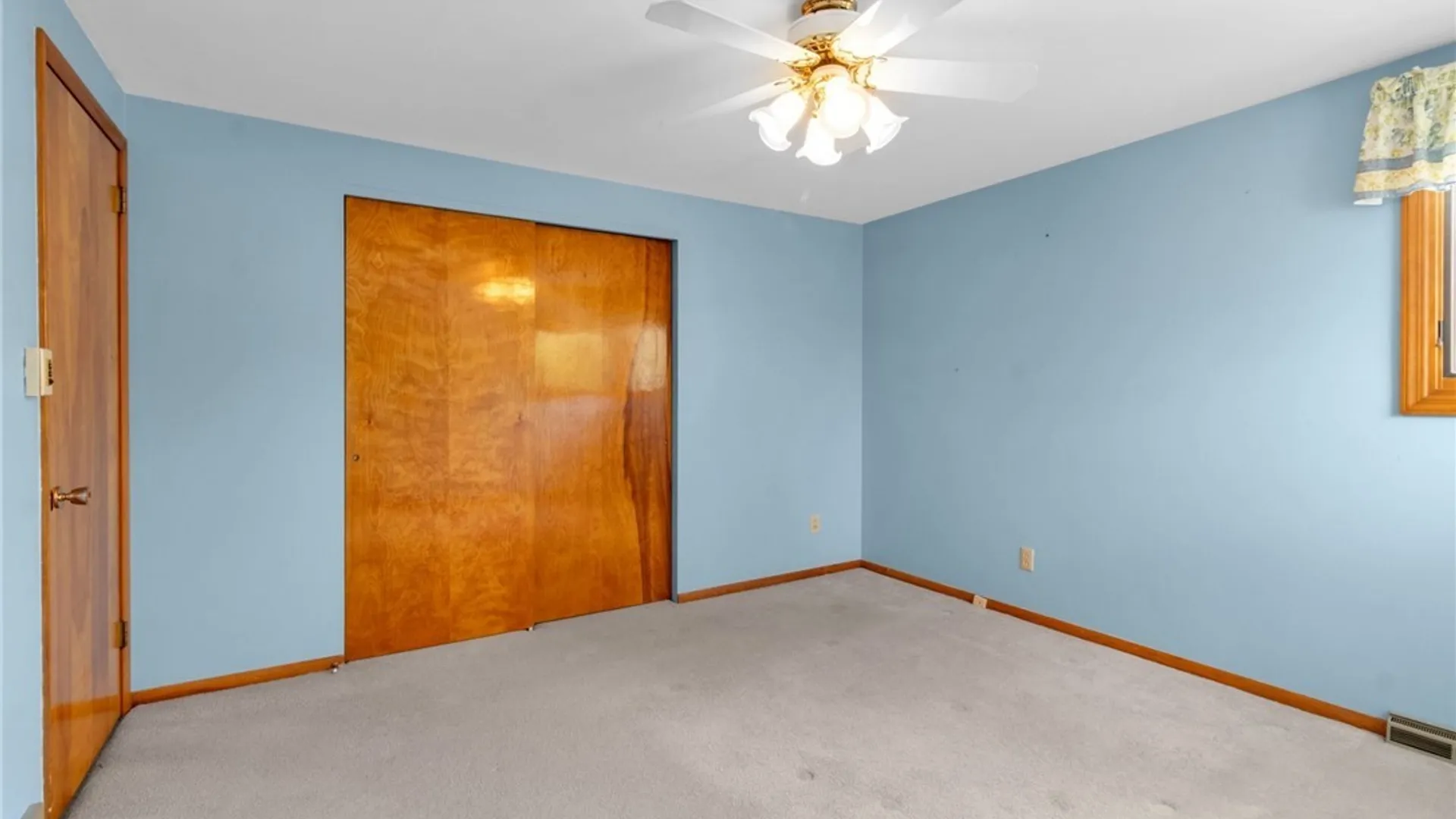 Property at 178 Temple Drive, Cheektowaga, NY 14225 18