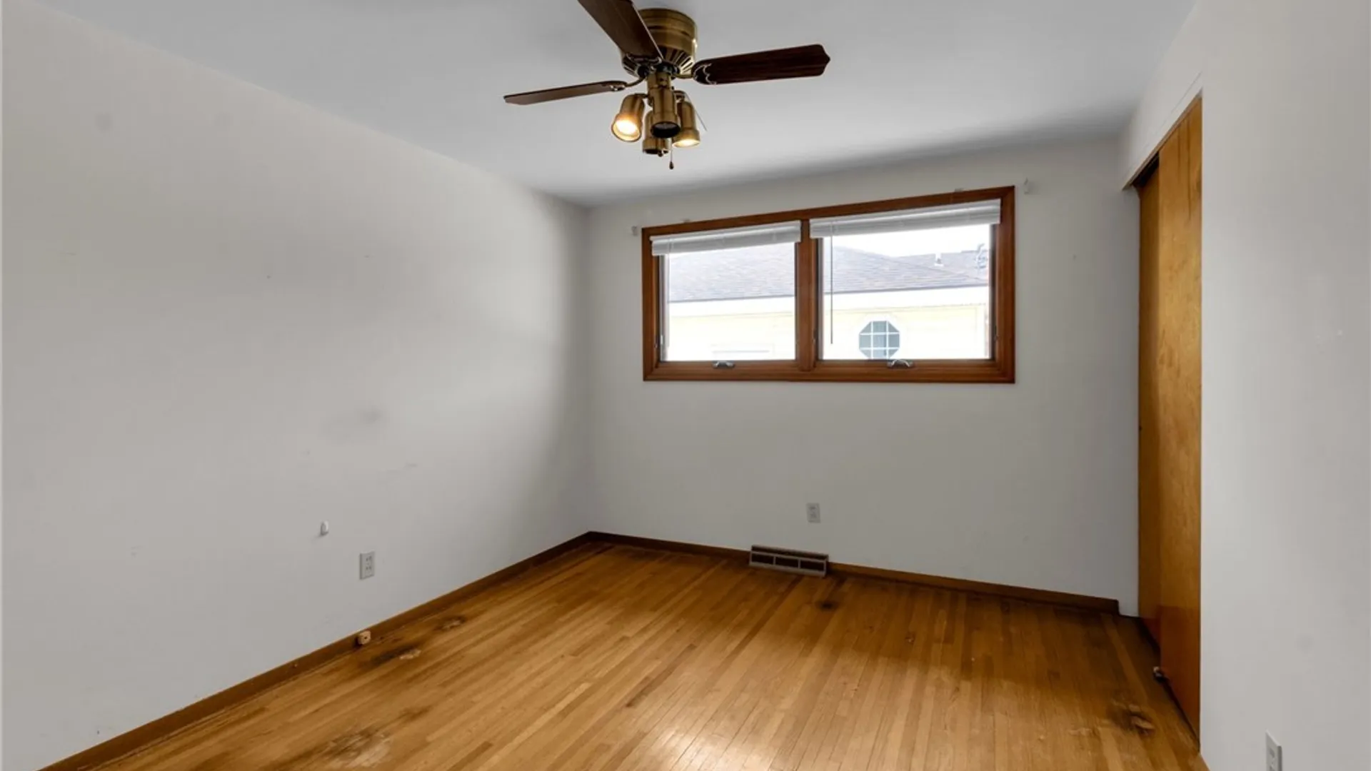 Property at 178 Temple Drive, Cheektowaga, NY 14225 24