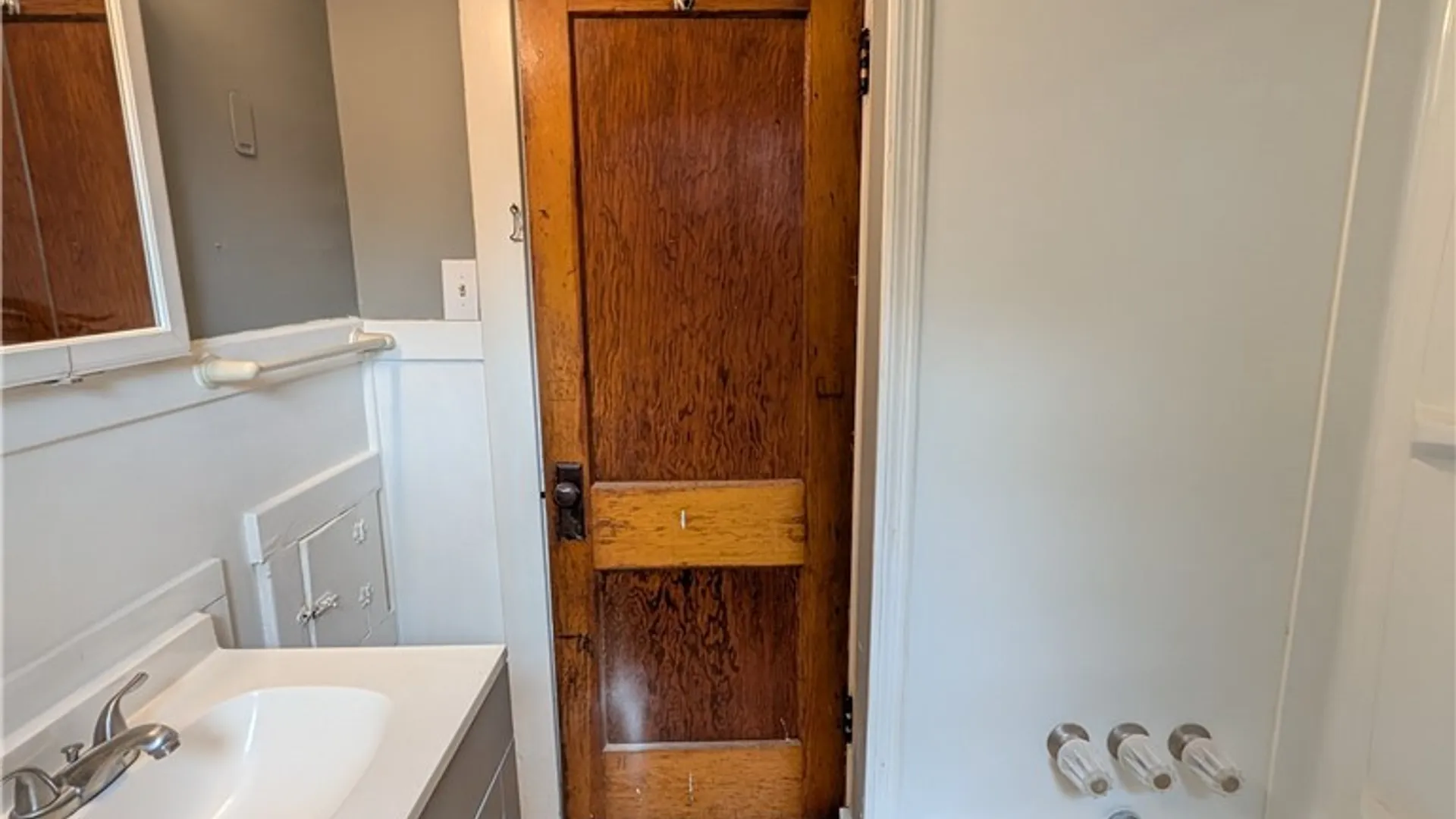 Property at 33 Argus Street, Buffalo, NY 14207 16