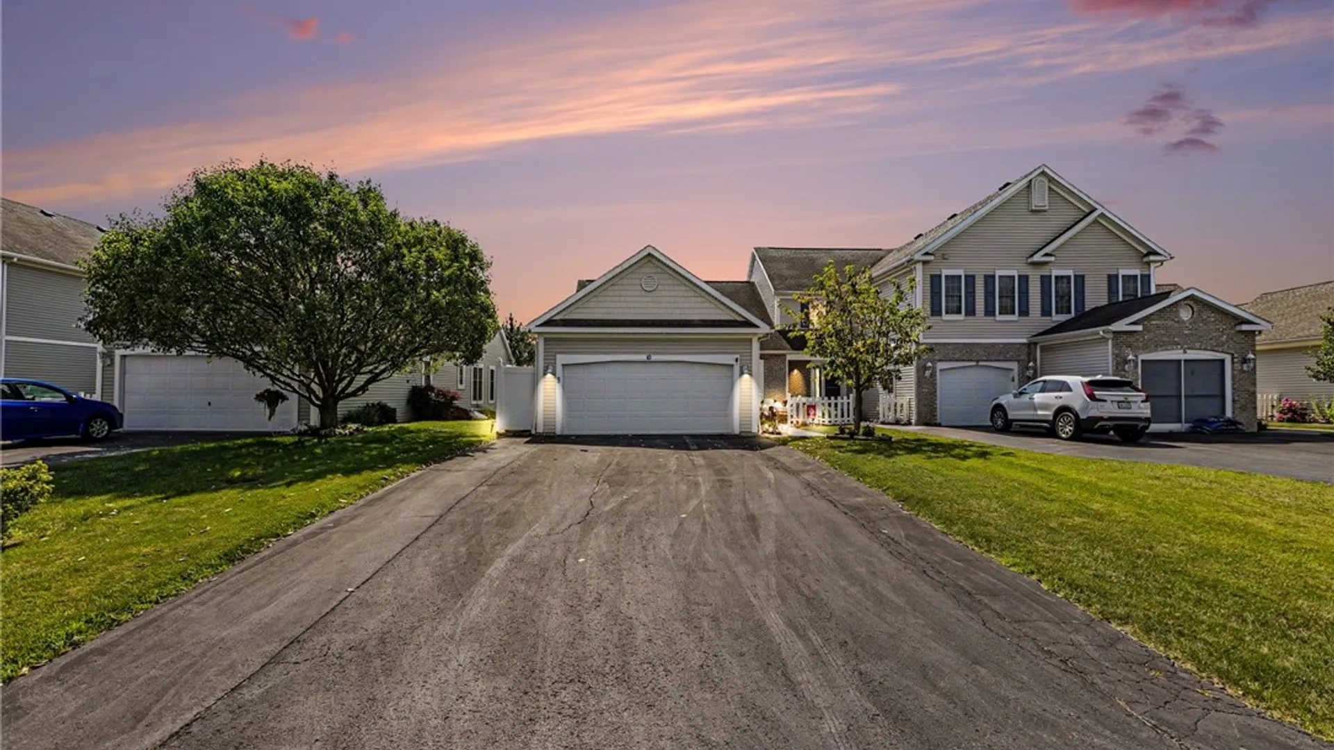 Property at 10 Foxe Commons, Chili, NY 14624 5