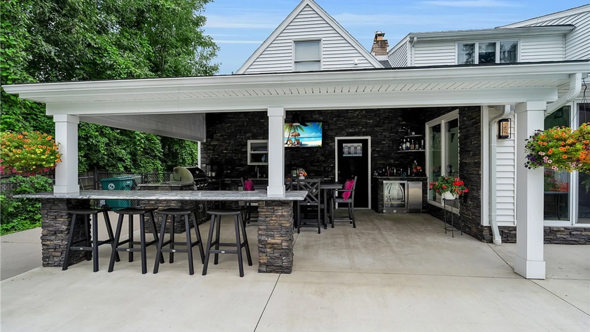 Property at 965 Ruie Road, North Tonawanda, NY 14120 20