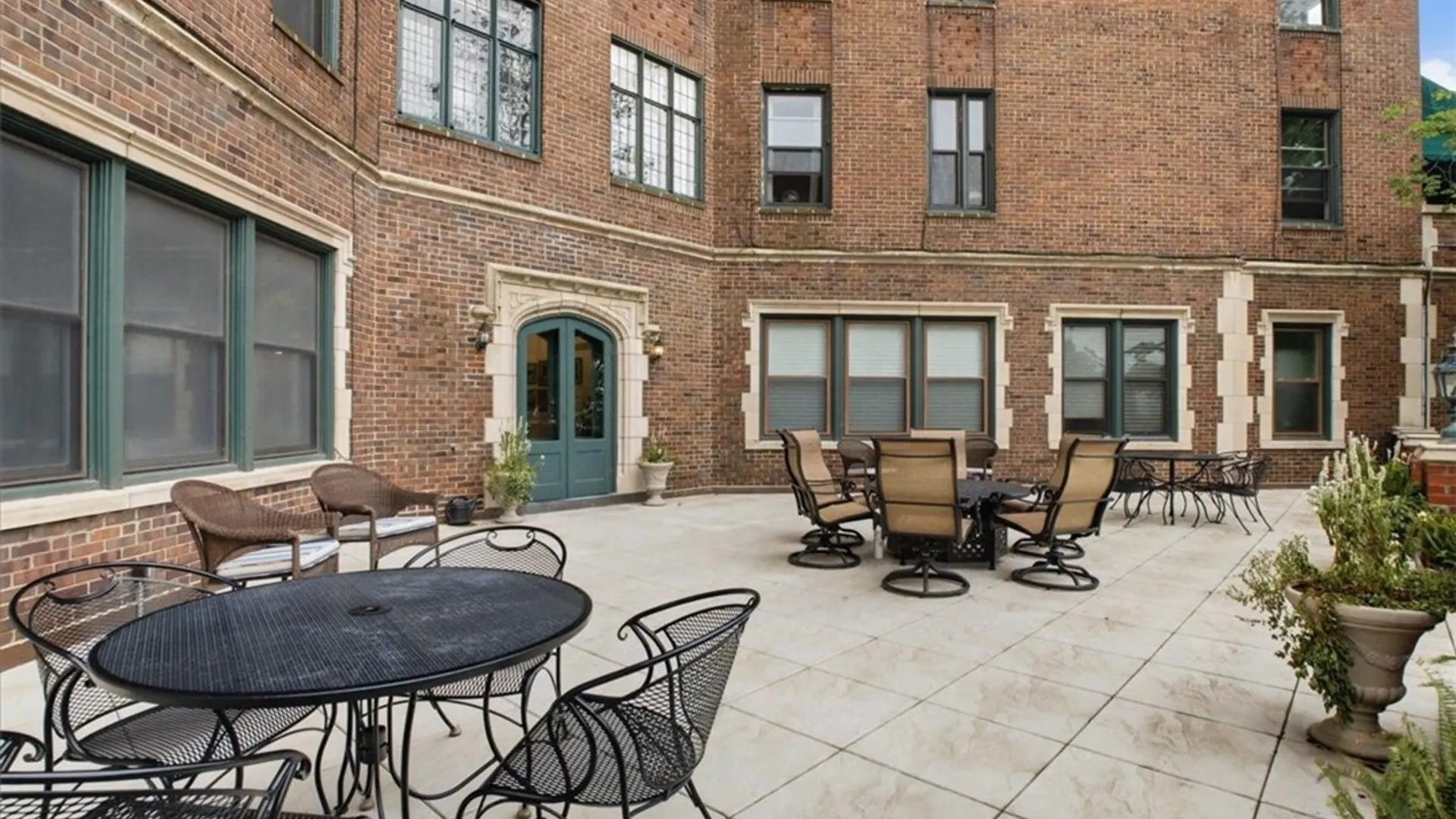 Property at 800 W Ferry Street, Buffalo, NY 14222 36