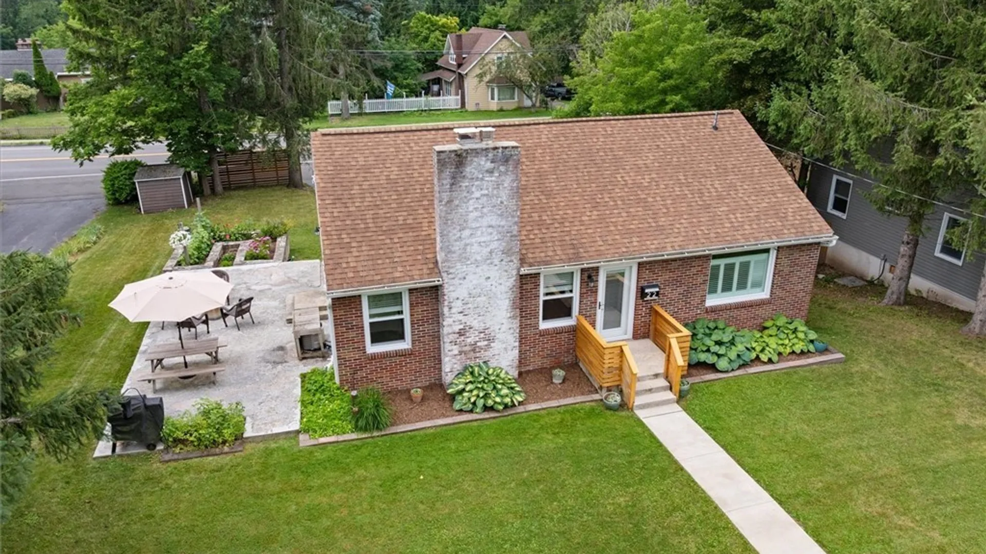 Property at 22 Kevan Circle, Manlius, NY 13104 4