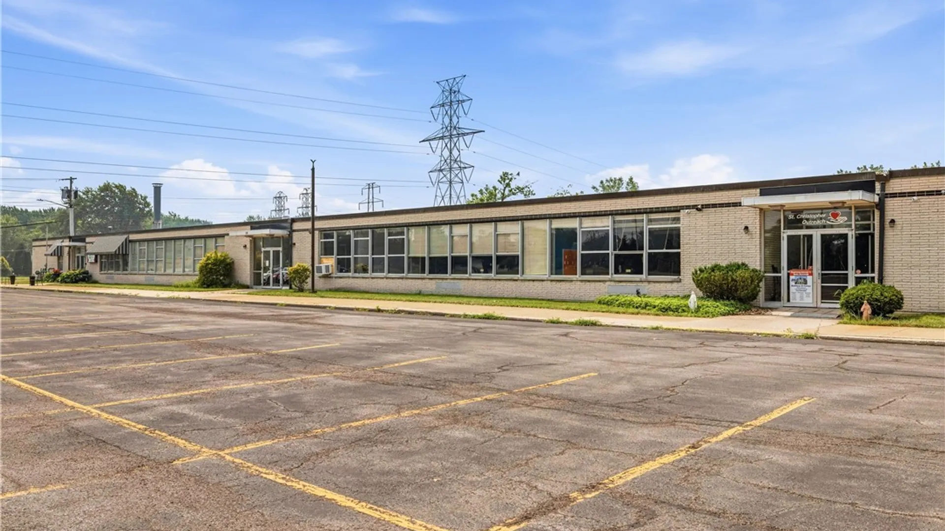 Property at 550 Ellicott Creek Road, Tonawanda, NY 14150 14