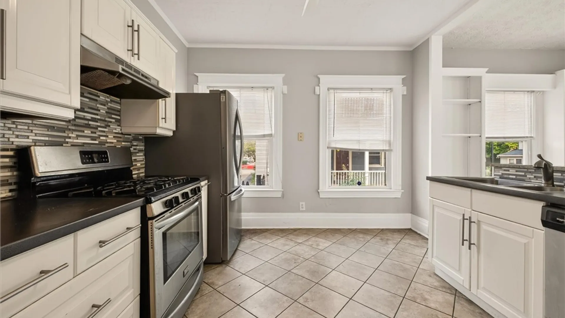 Property at 395 University Avenue, Rochester, NY 14607 15
