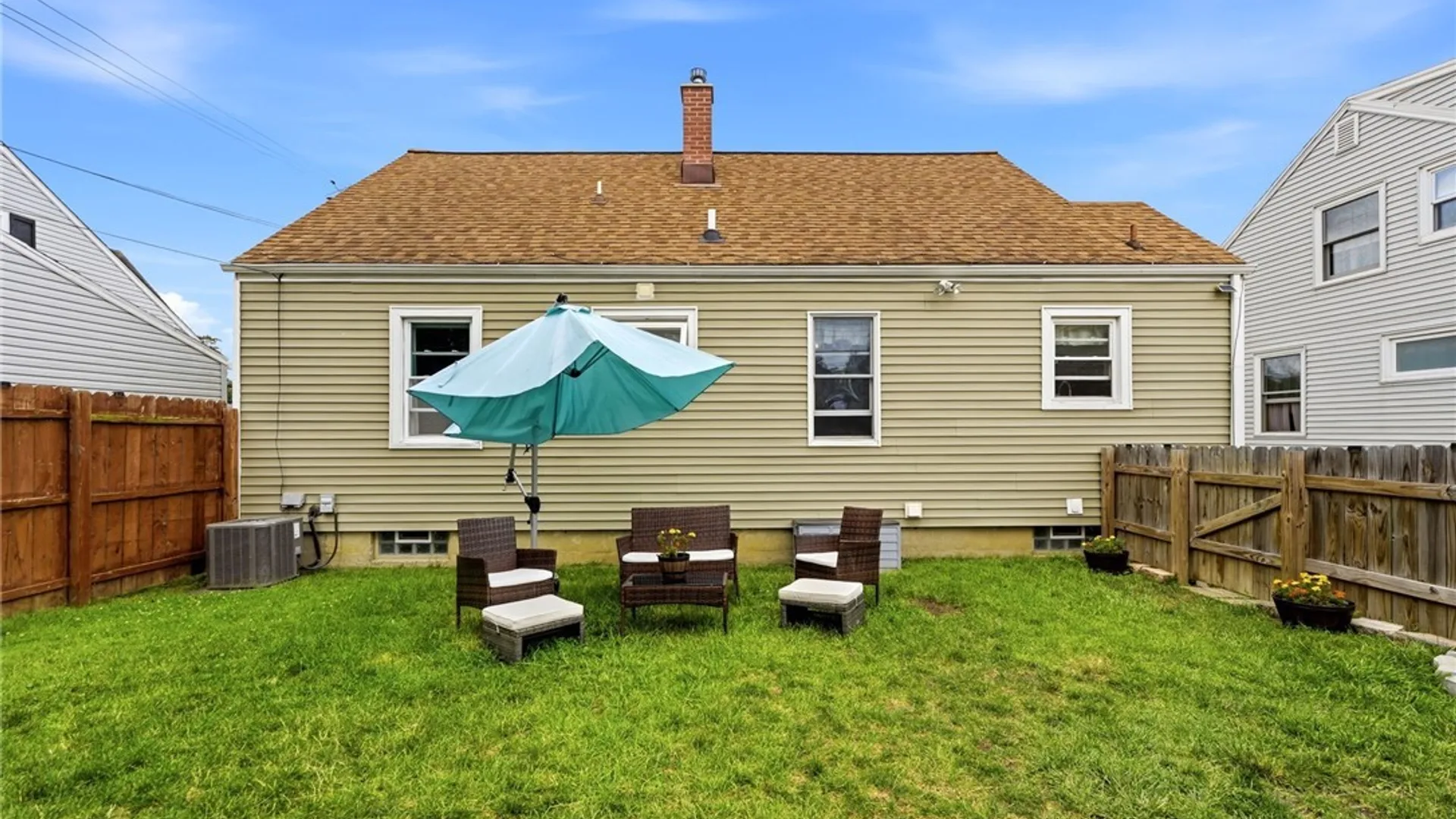 Property at 114 Sherwin Drive, Tonawanda, NY 14150 36