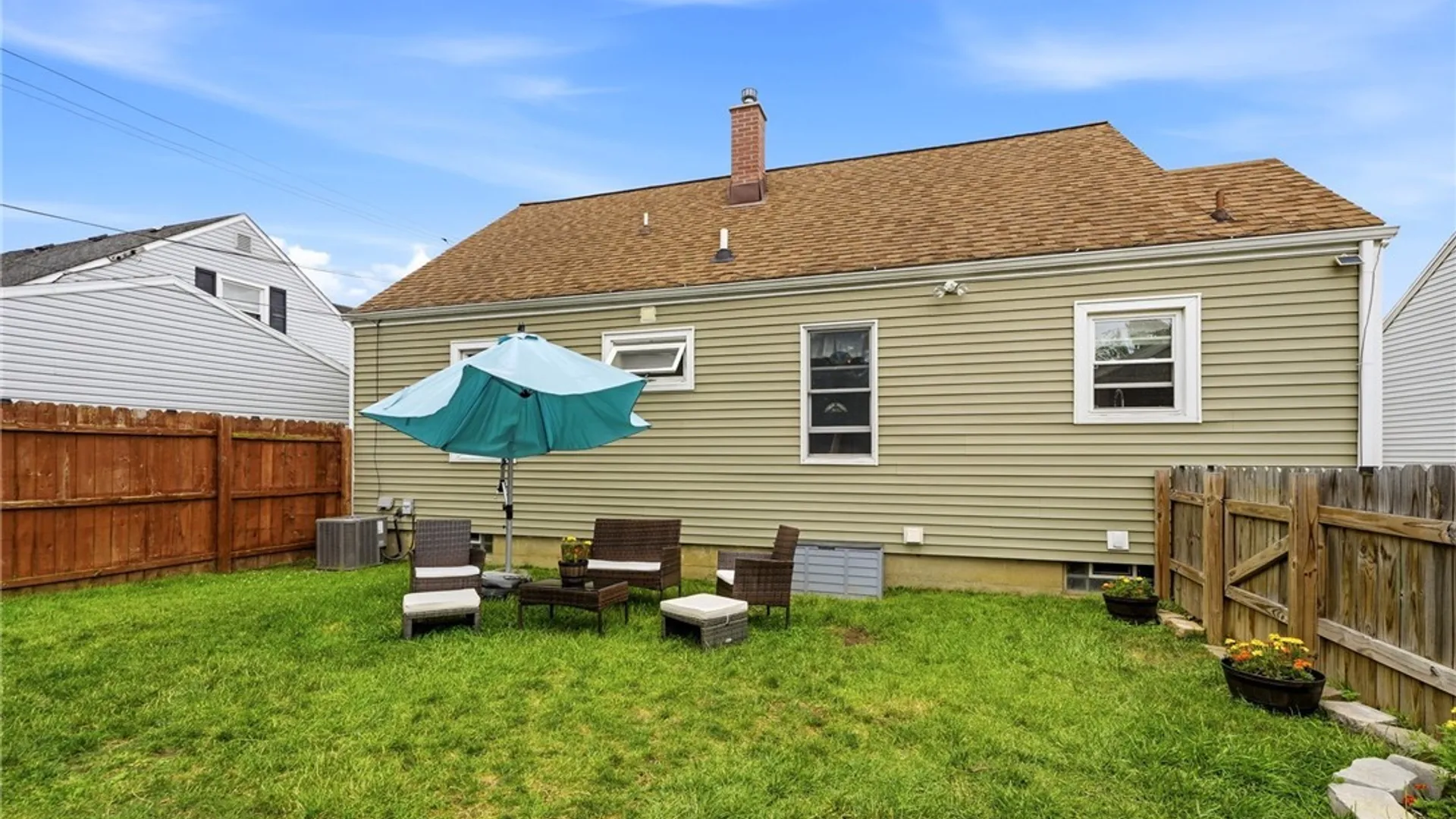 Property at 114 Sherwin Drive, Tonawanda, NY 14150 37