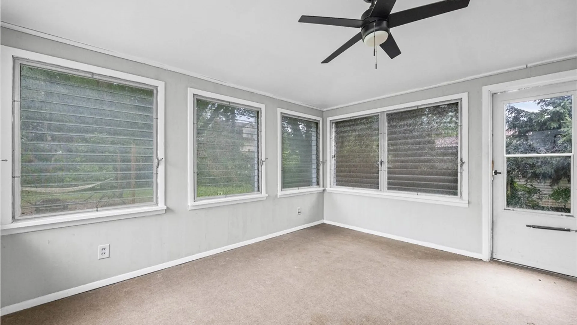 Property at 260 Pardee Road, Irondequoit, NY 14609 21
