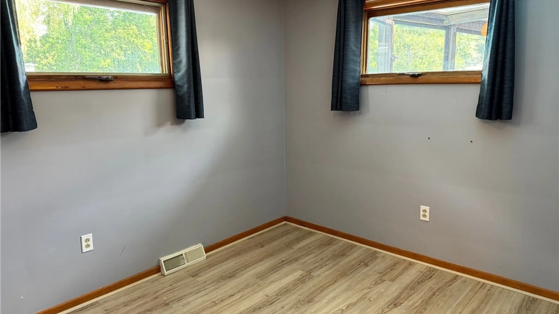 Property at 8542 Belnor Drive, Cicero, NY 13039 16