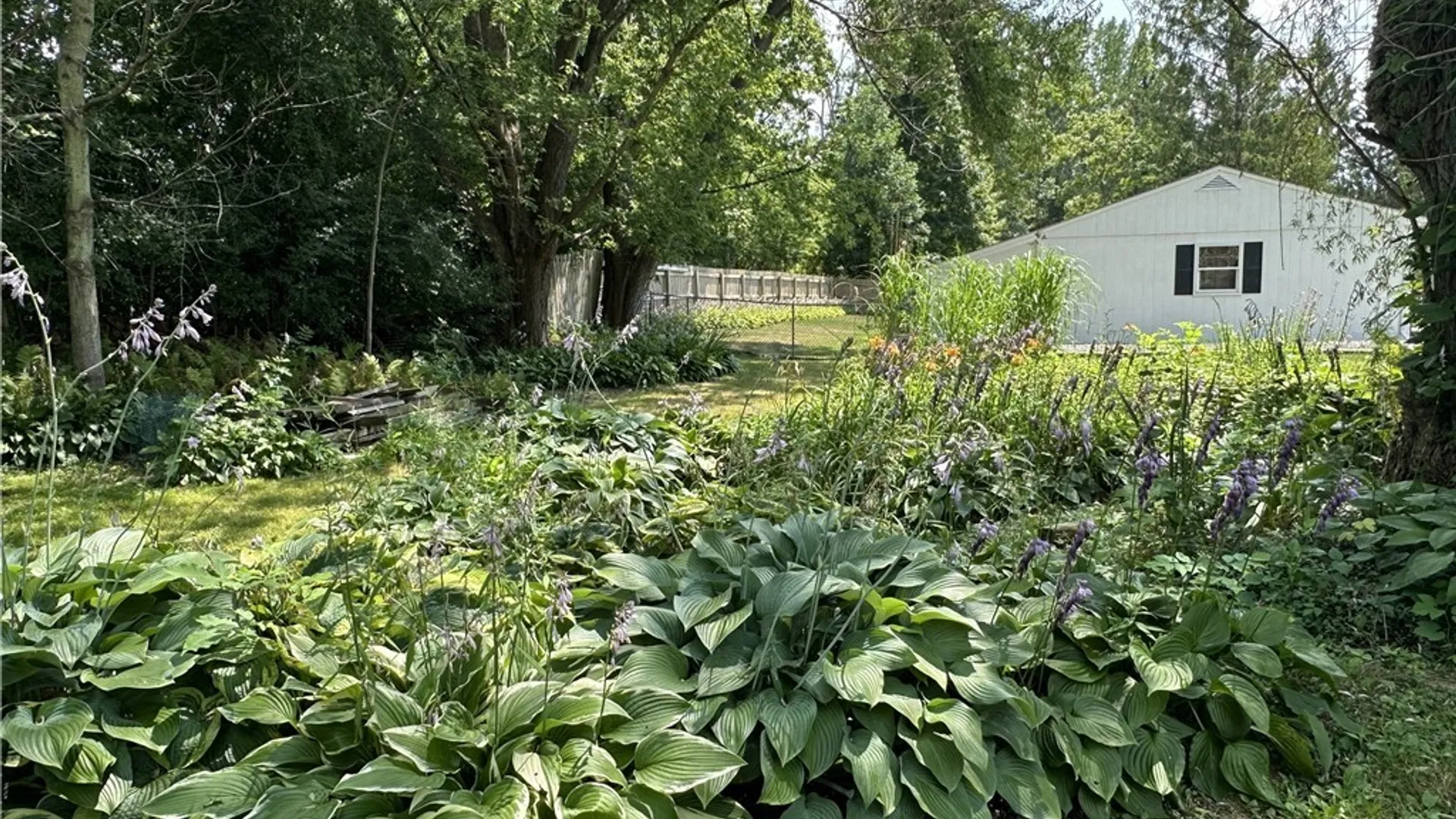 Property at 8542 Belnor Drive, Cicero, NY 13039 30