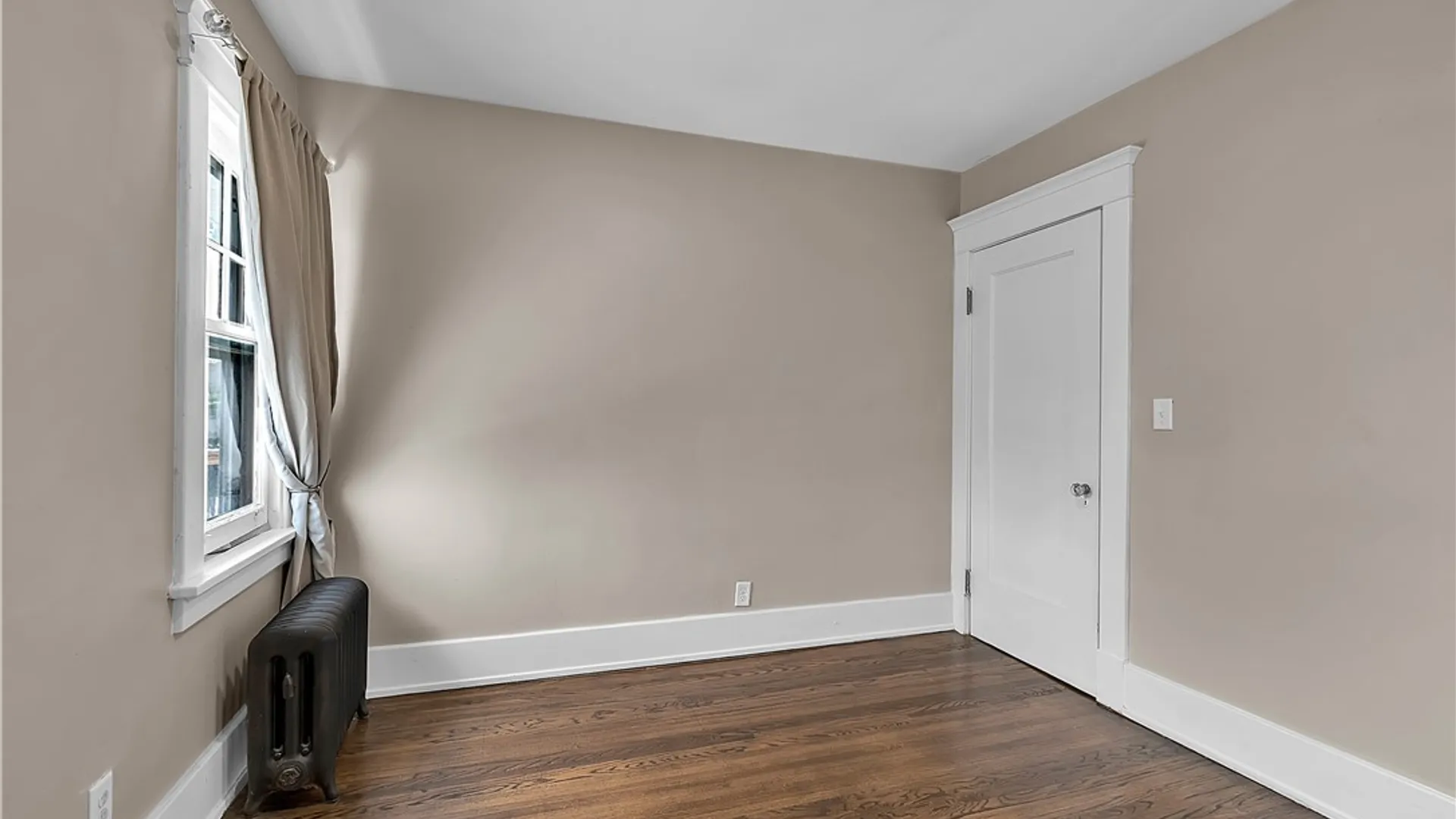 Property at 127 University Avenue, Buffalo, NY 14214 36